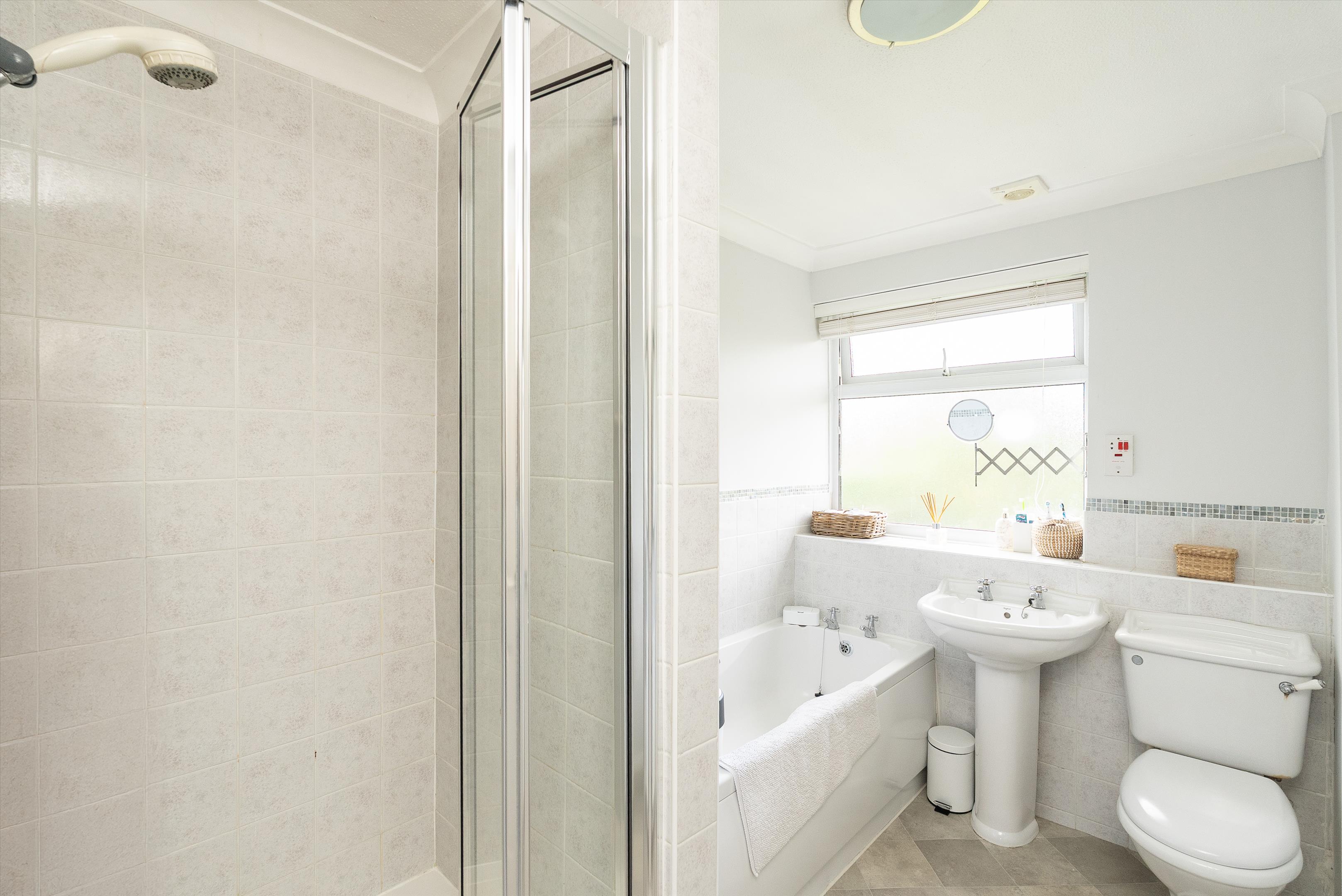 Fairacres, Cobham, Surrey KT11