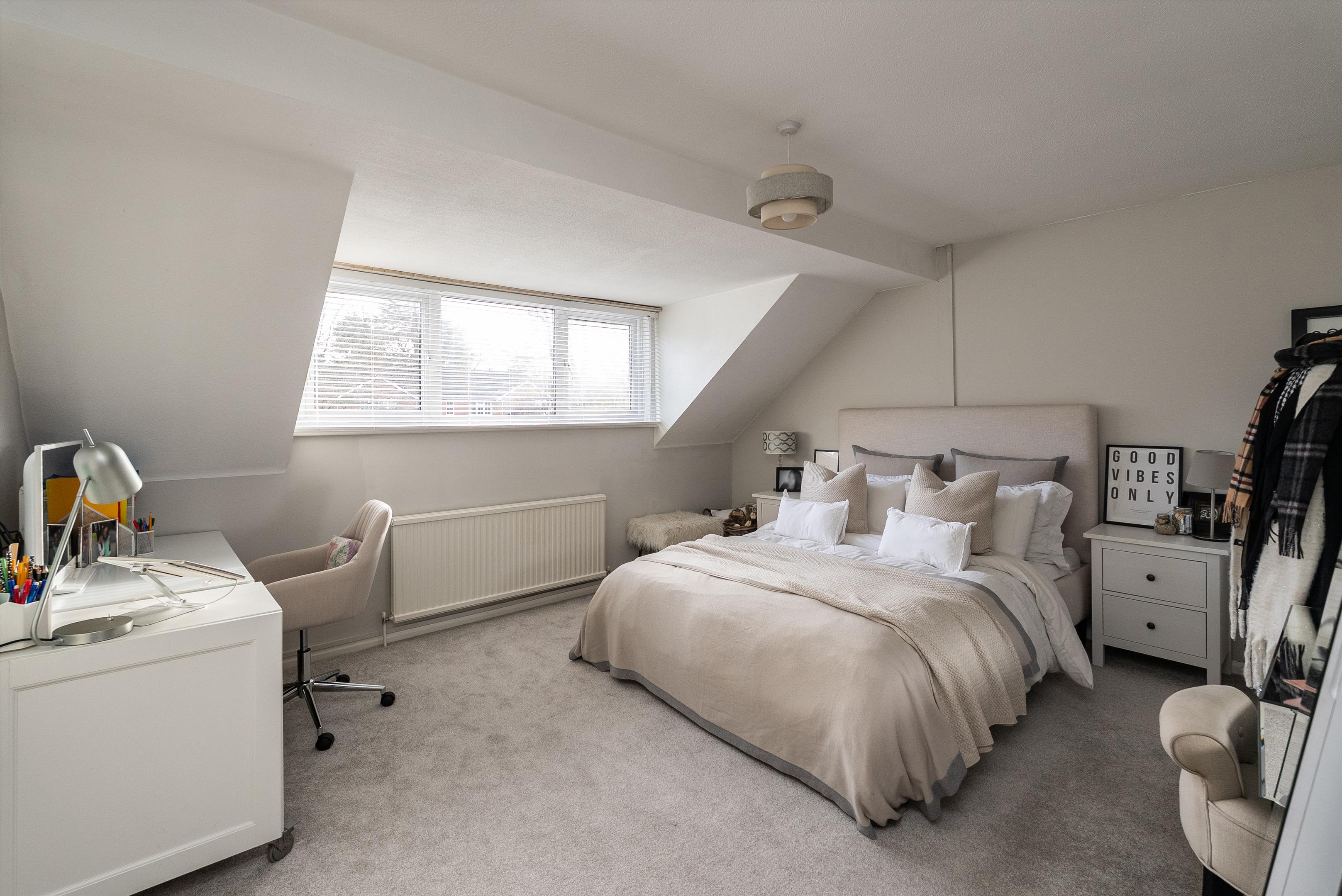 Fairacres, Cobham, Surrey KT11