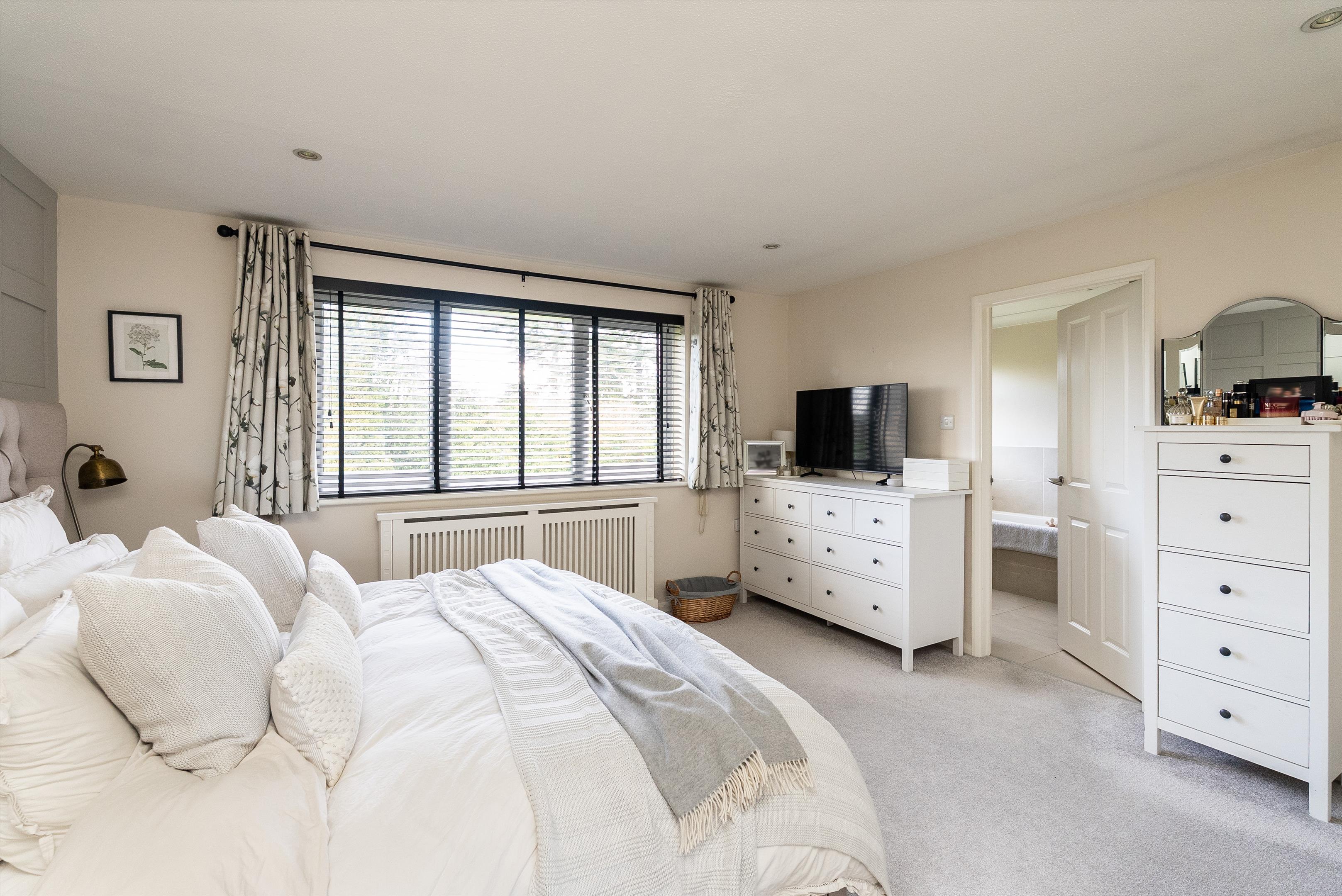 Fairacres, Cobham, Surrey KT11