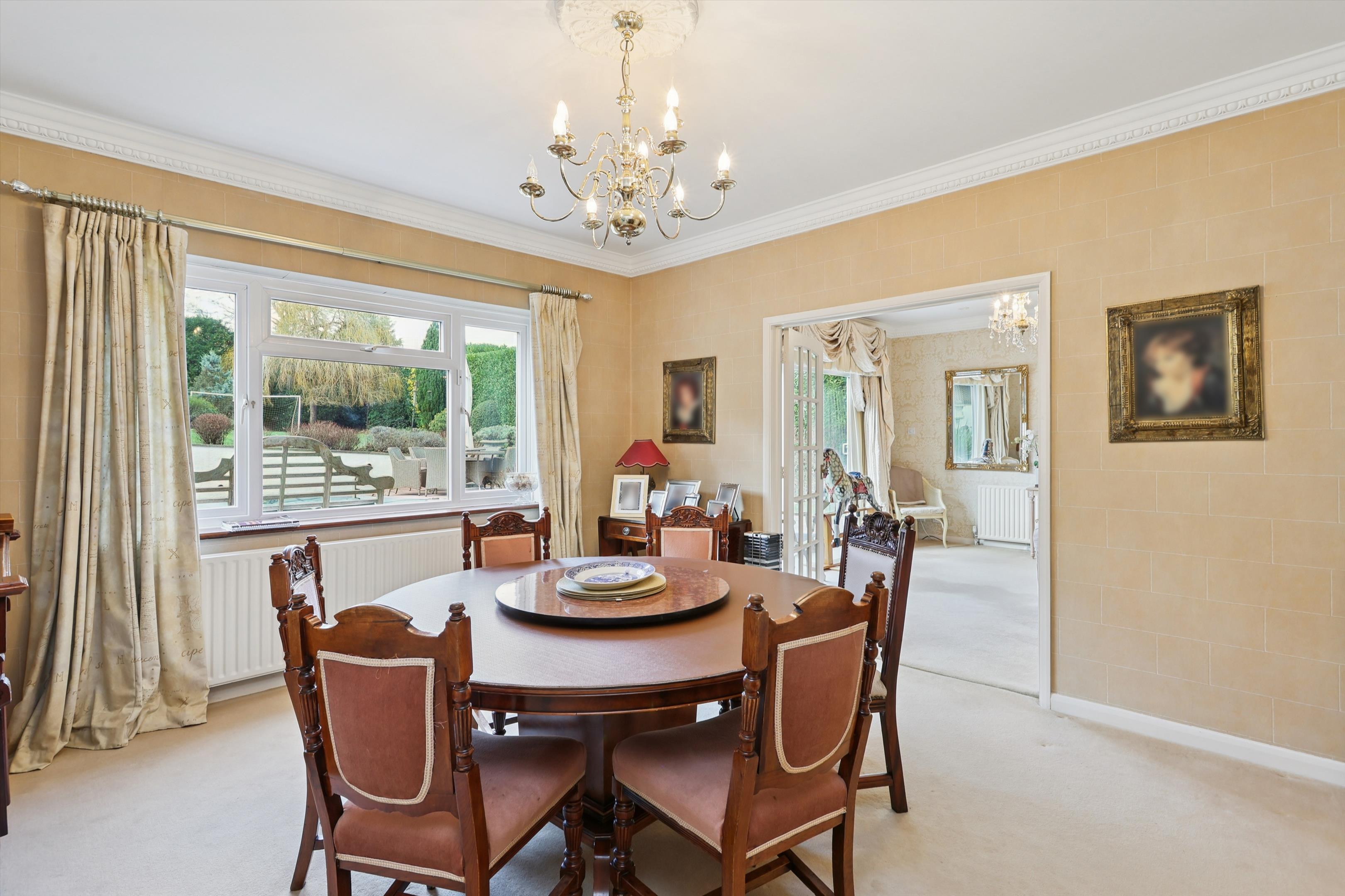 Broomfield, 18a Broomfield Ride, Oxshott, Leatherhead, Surrey, KT22