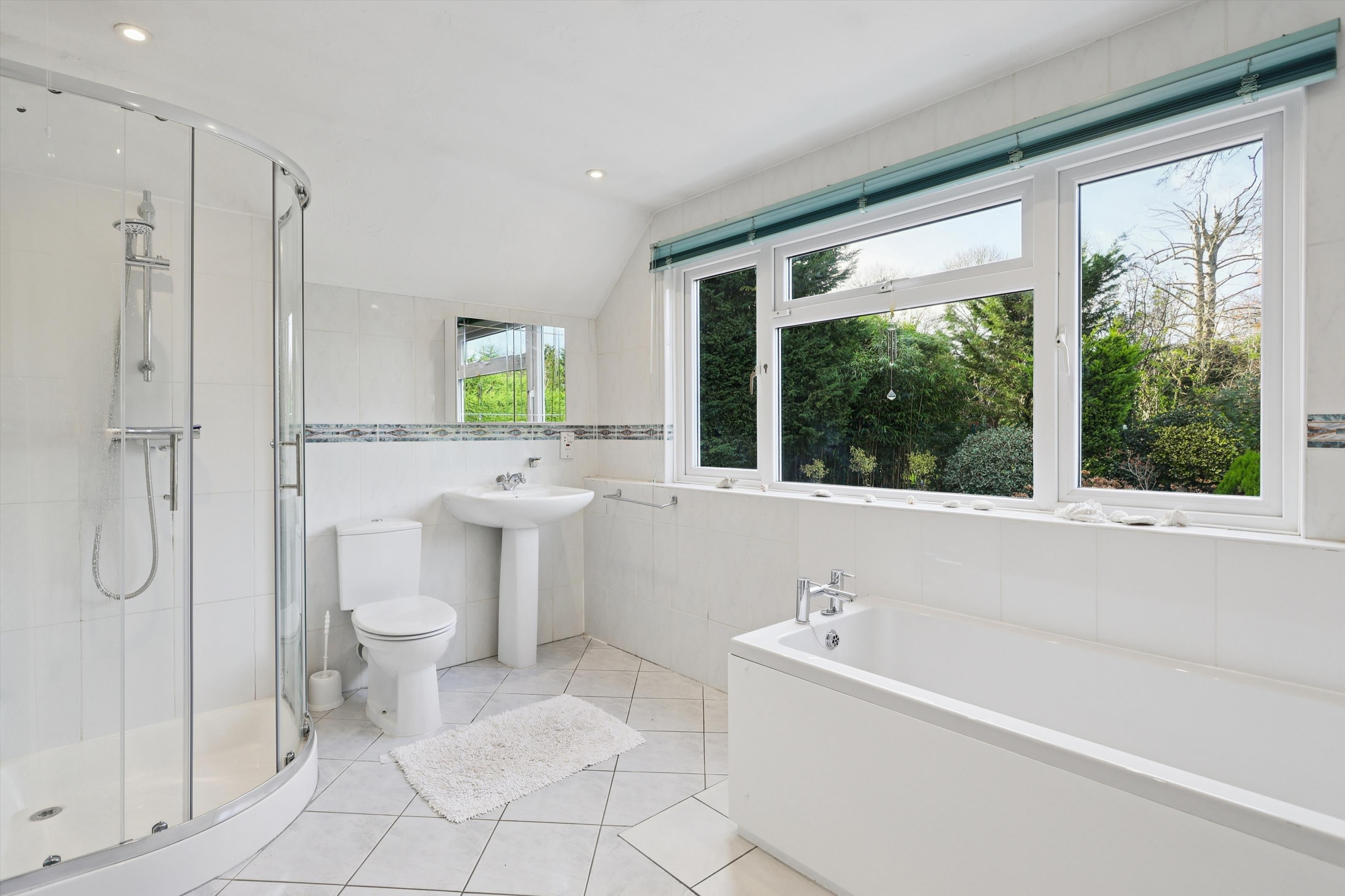 Broomfield, 18a Broomfield Ride, Oxshott, Leatherhead, Surrey, KT22