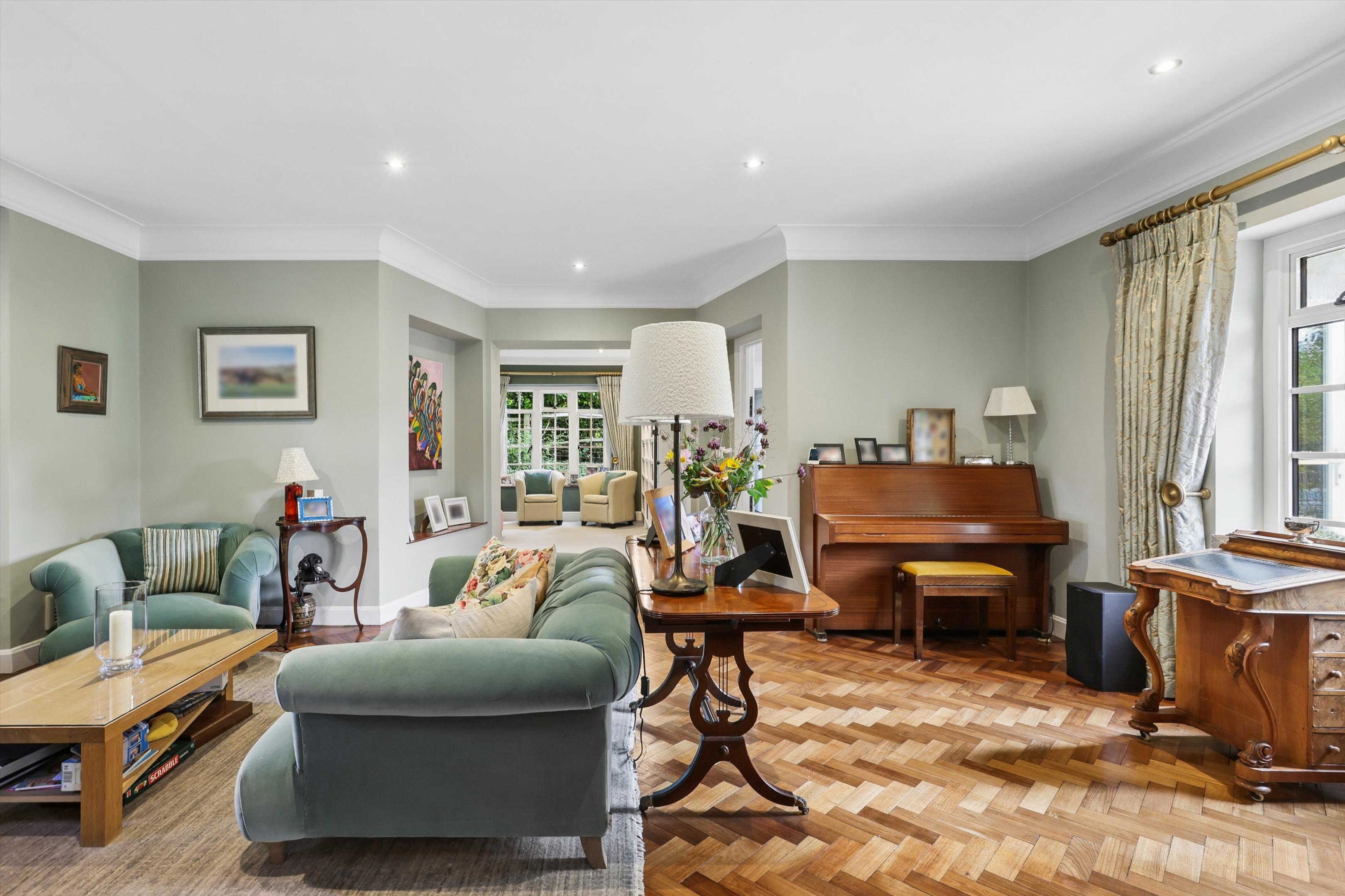 Ruden Way, Epsom, Surrey KT17