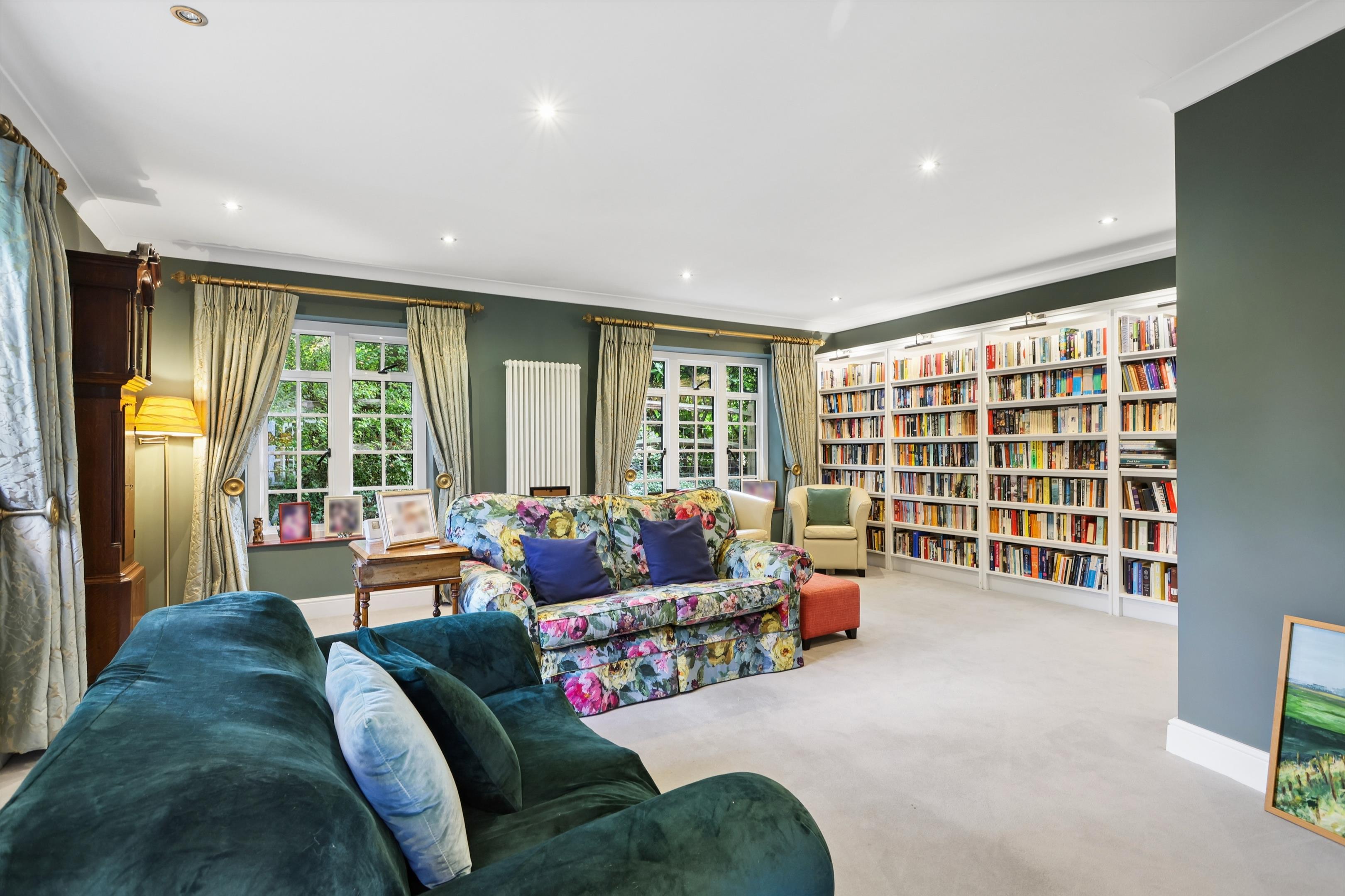 Ruden Way, Epsom, Surrey KT17