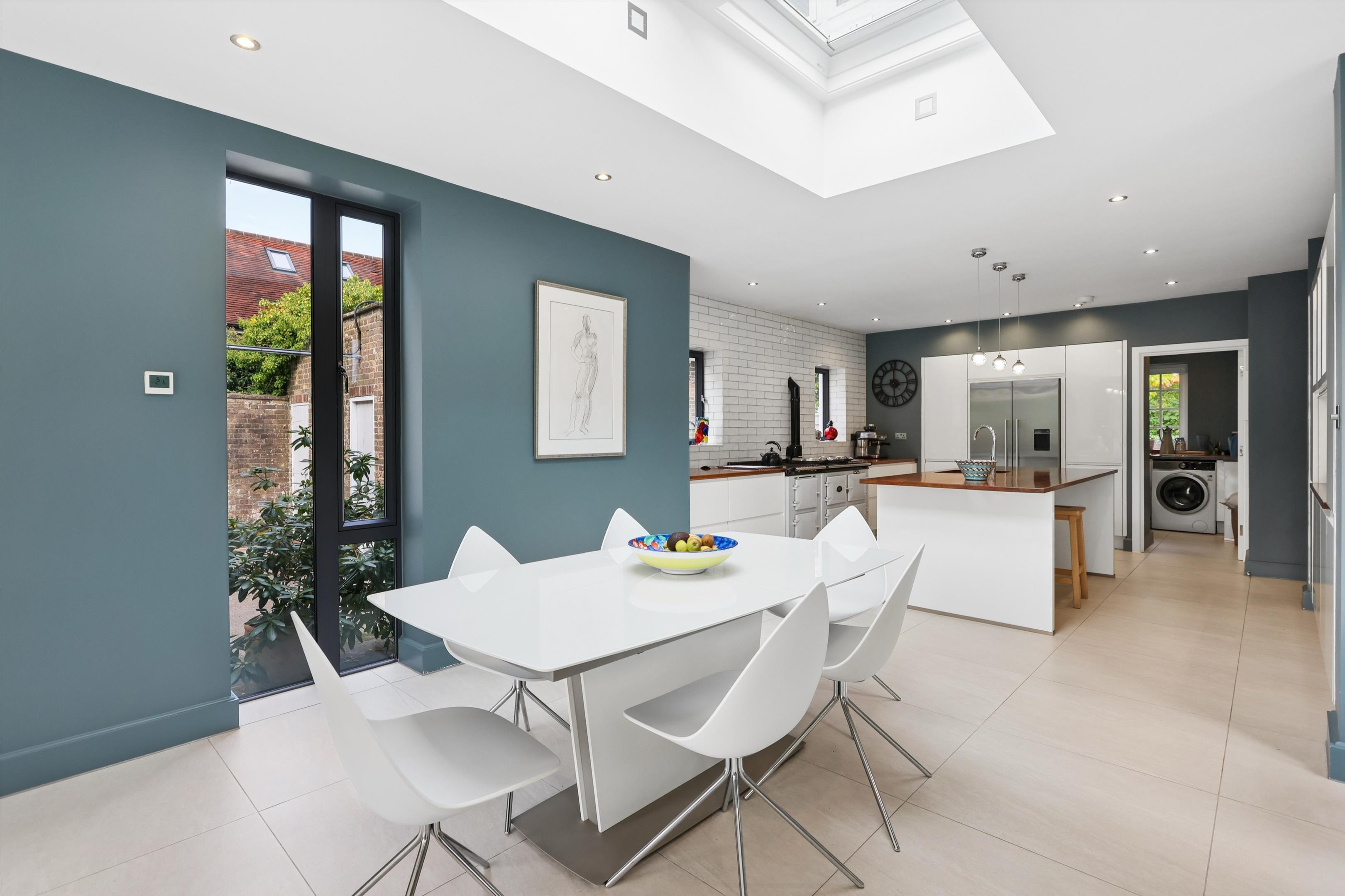Ruden Way, Epsom, Surrey KT17