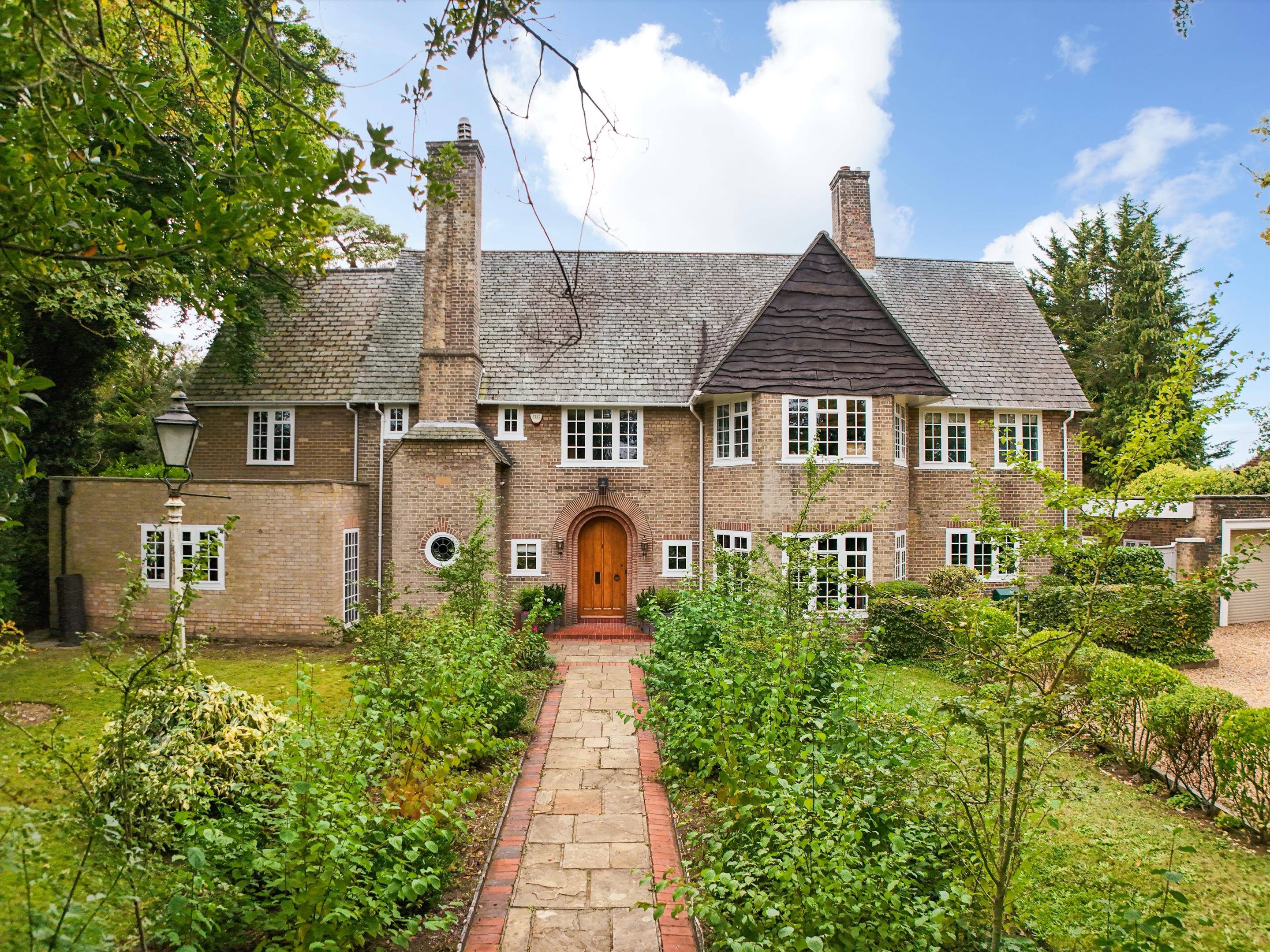 Ruden Way, Epsom, Surrey KT17