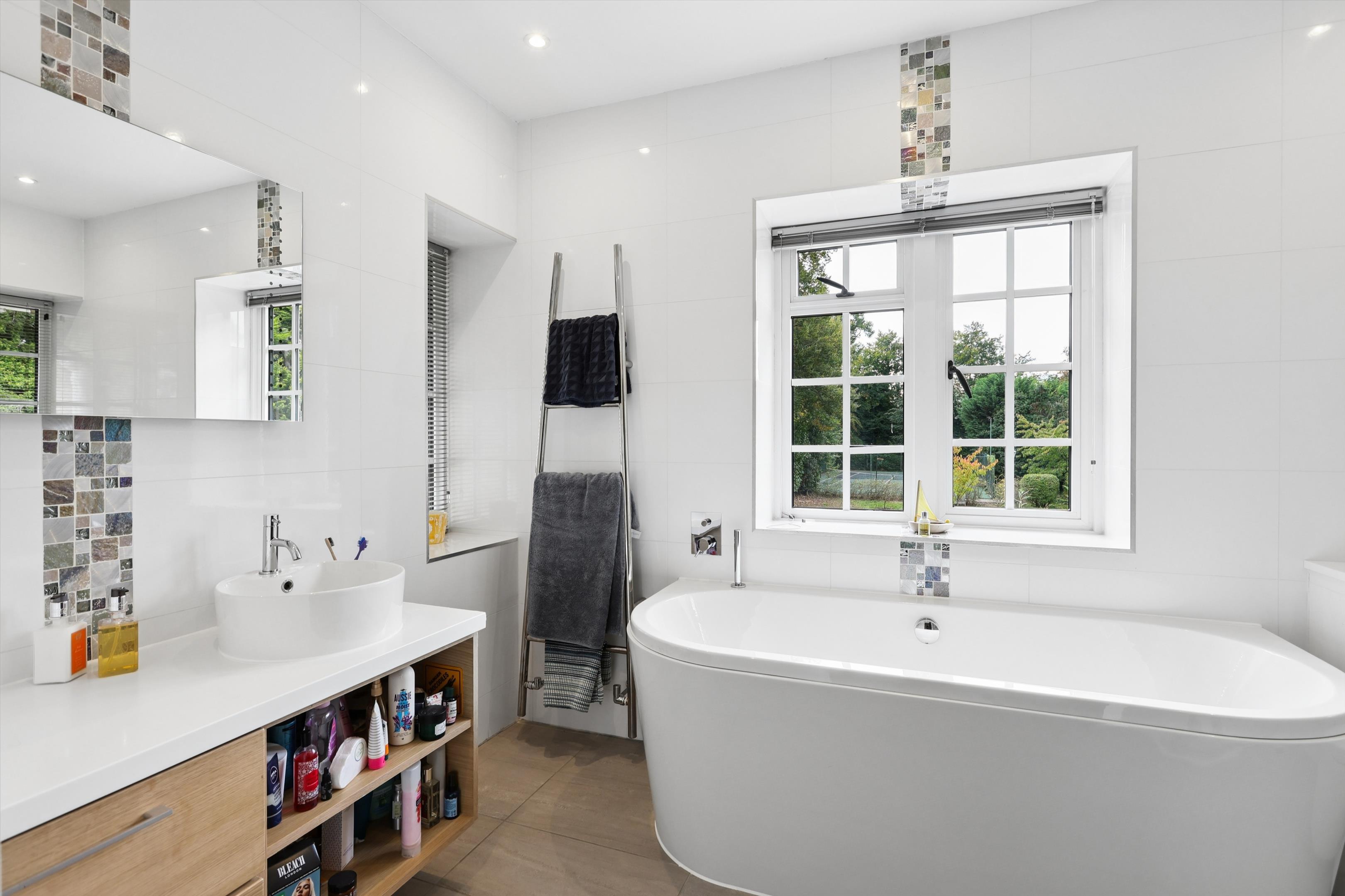 Ruden Way, Epsom, Surrey KT17