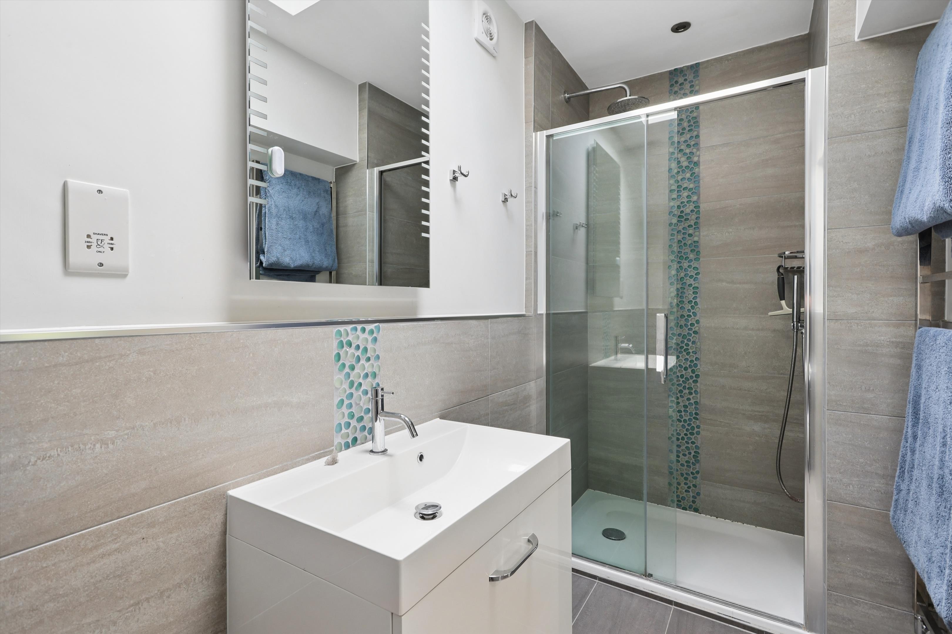 Ruden Way, Epsom, Surrey KT17