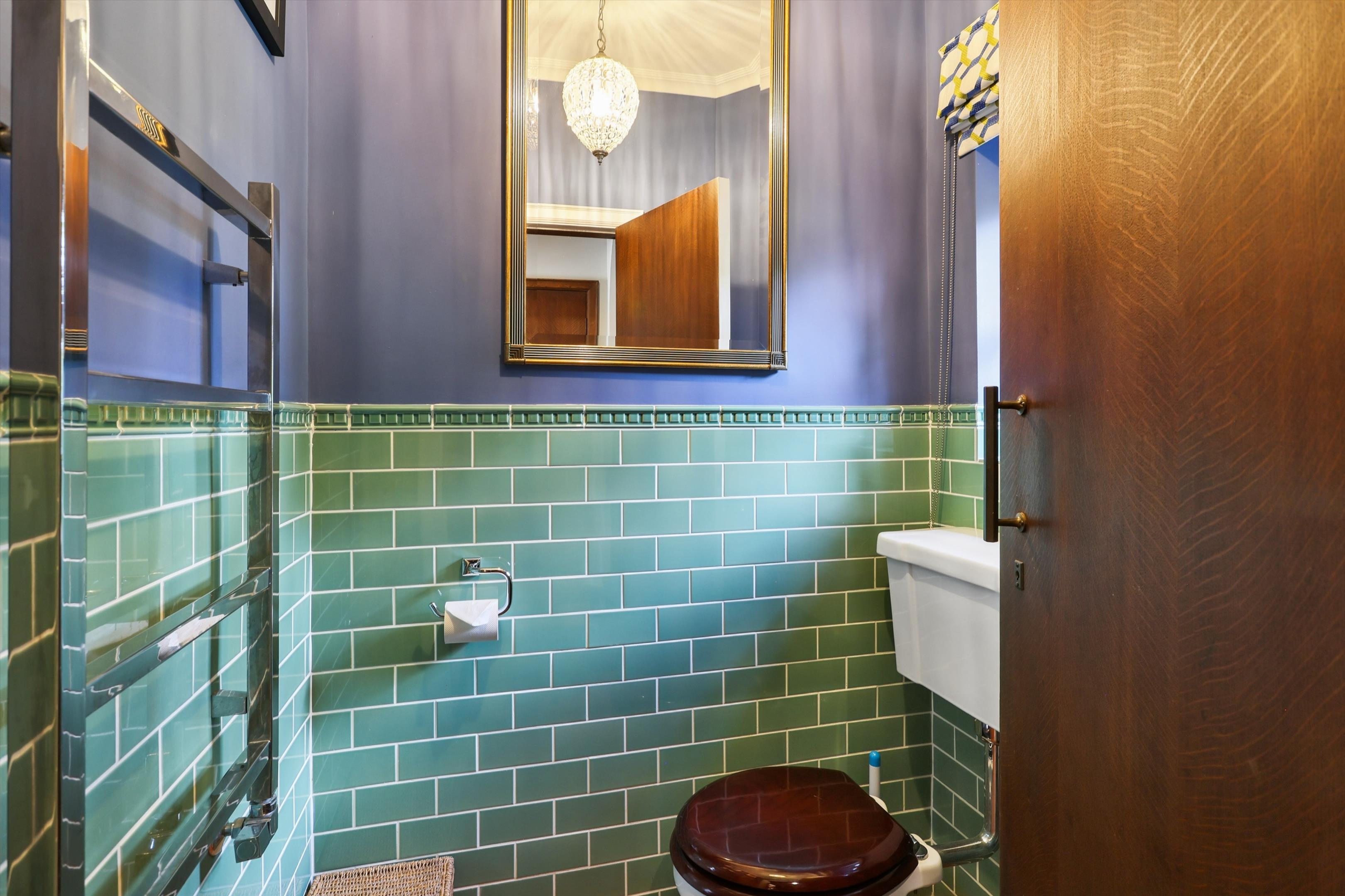 Ruden Way, Epsom, Surrey KT17