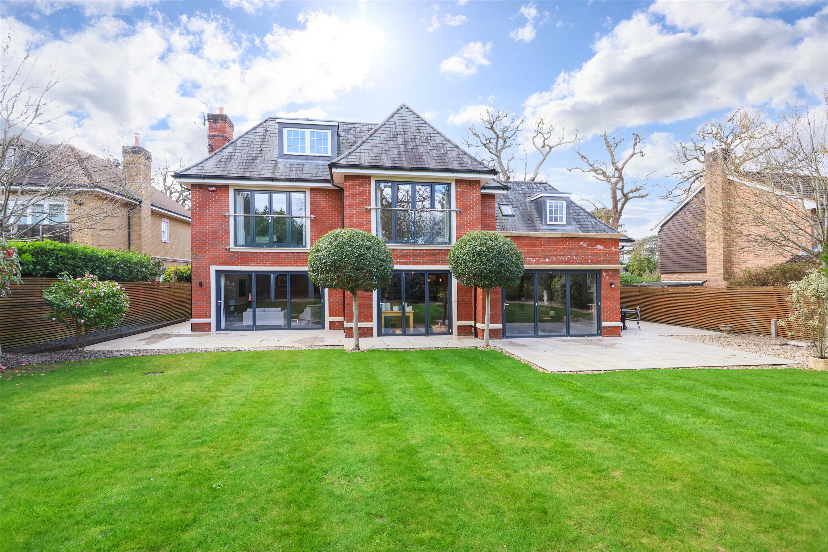 Fairmile Lane, Cobham, Surrey KT11