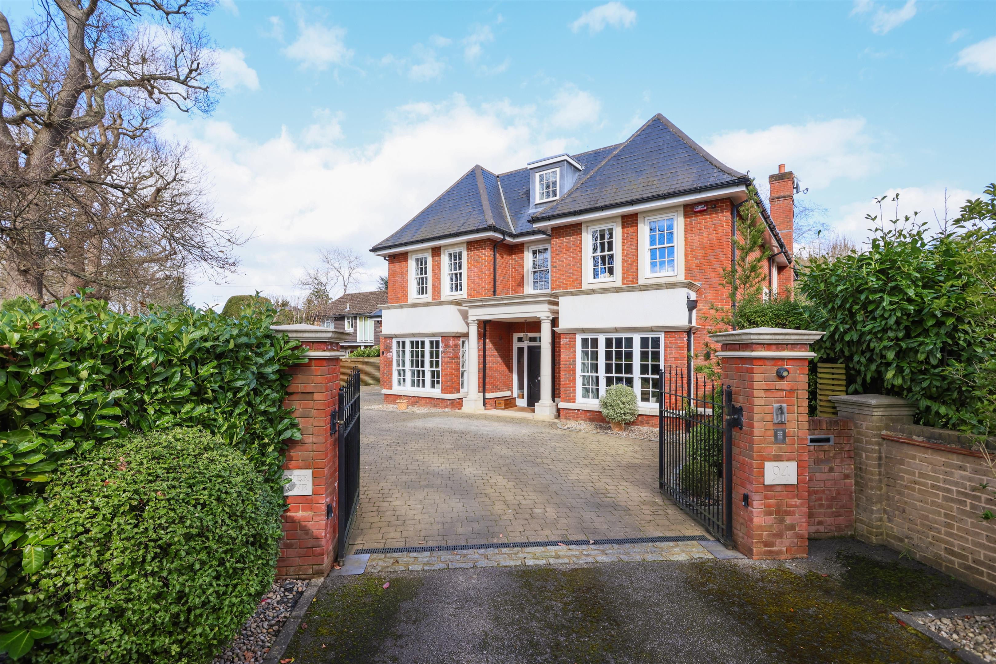 Fairmile Lane, Cobham, Surrey KT11