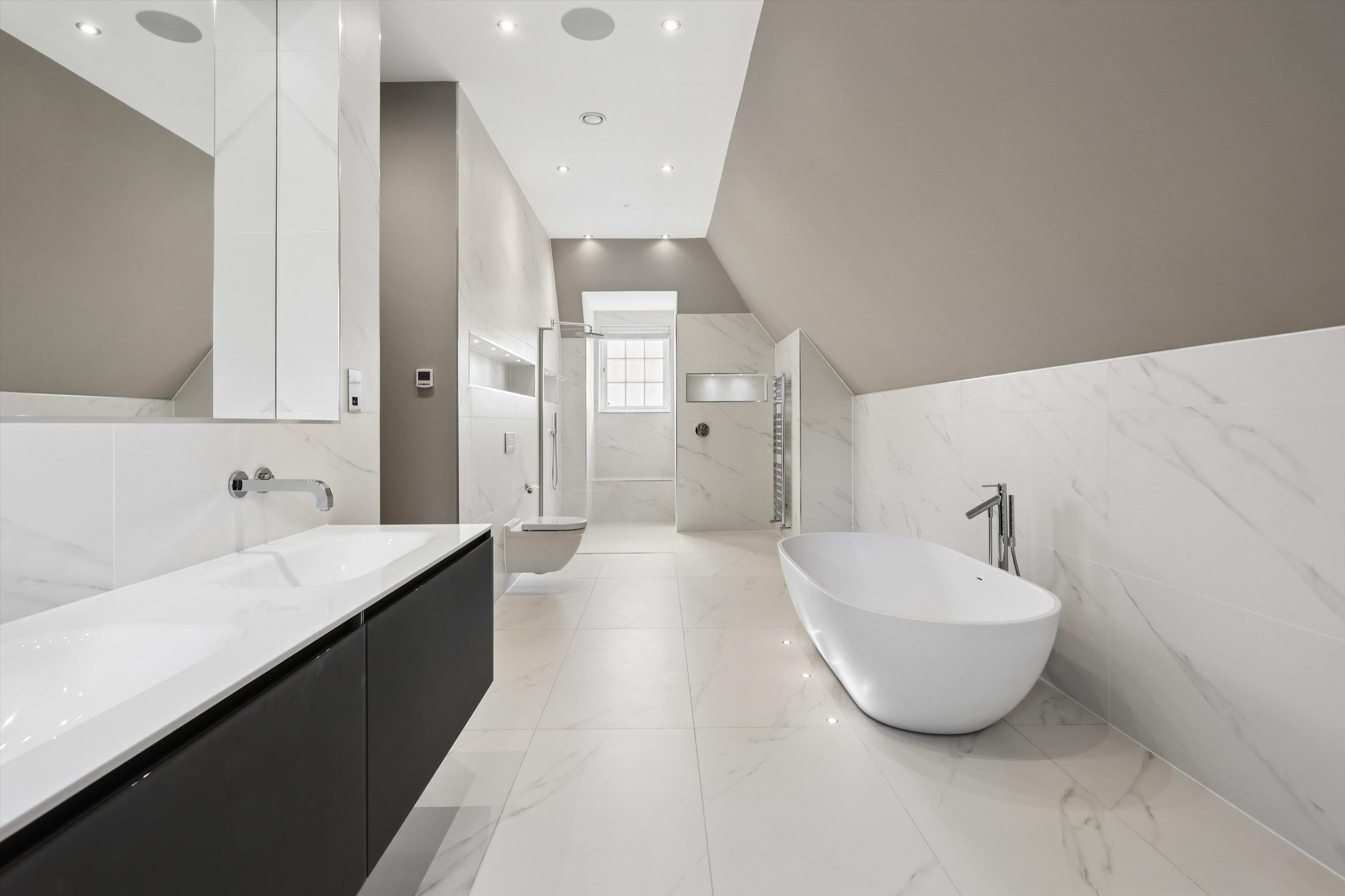 Fairmile Lane, Cobham, Surrey KT11