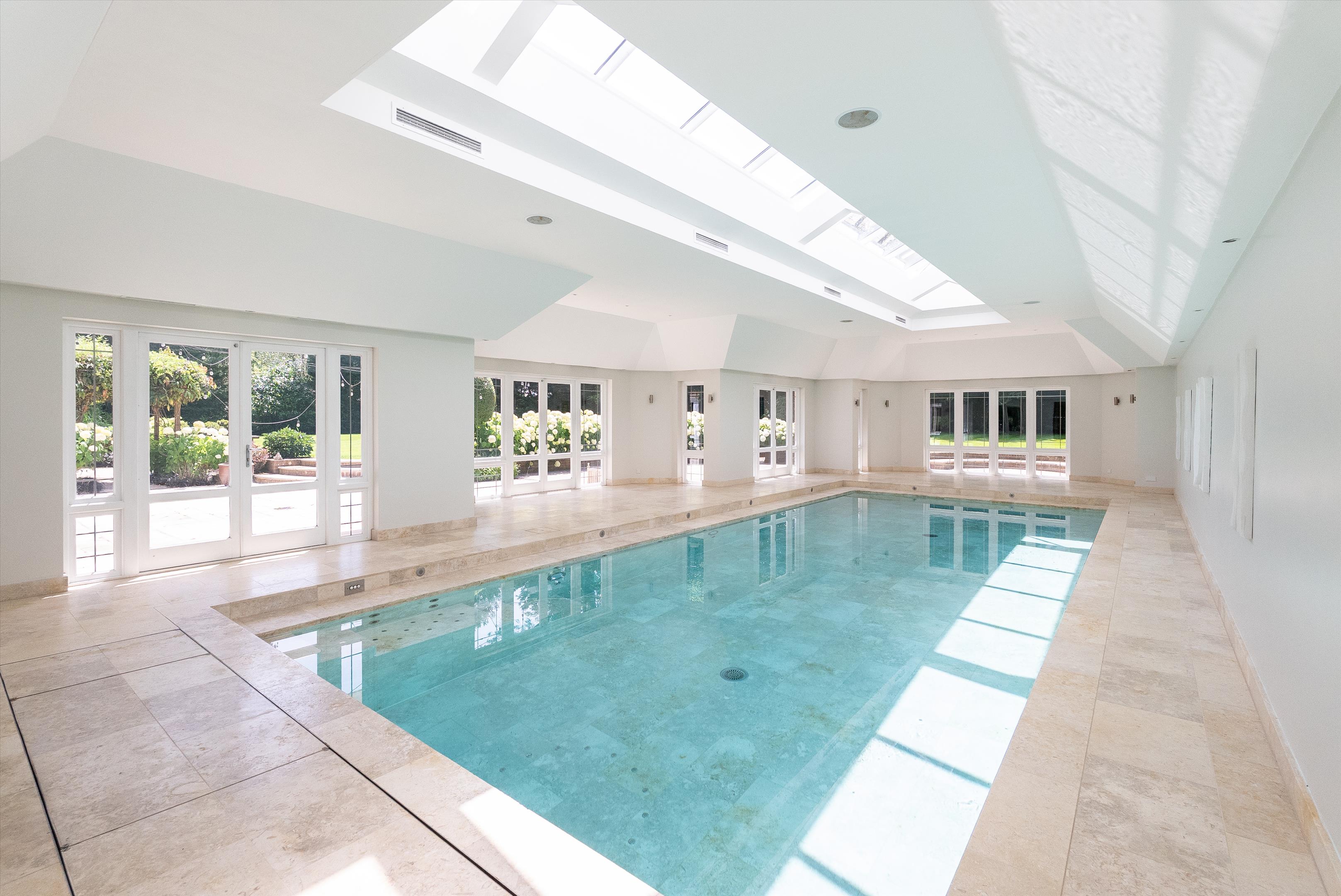 4 Broomfield Ride, Oxshott, Leatherhead KT22