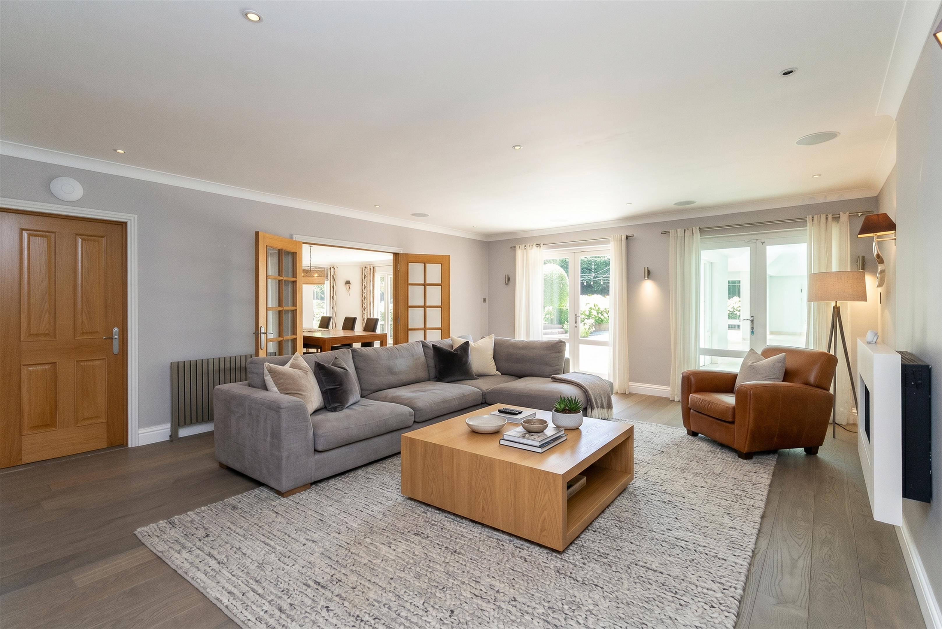 4 Broomfield Ride, Oxshott, Leatherhead KT22