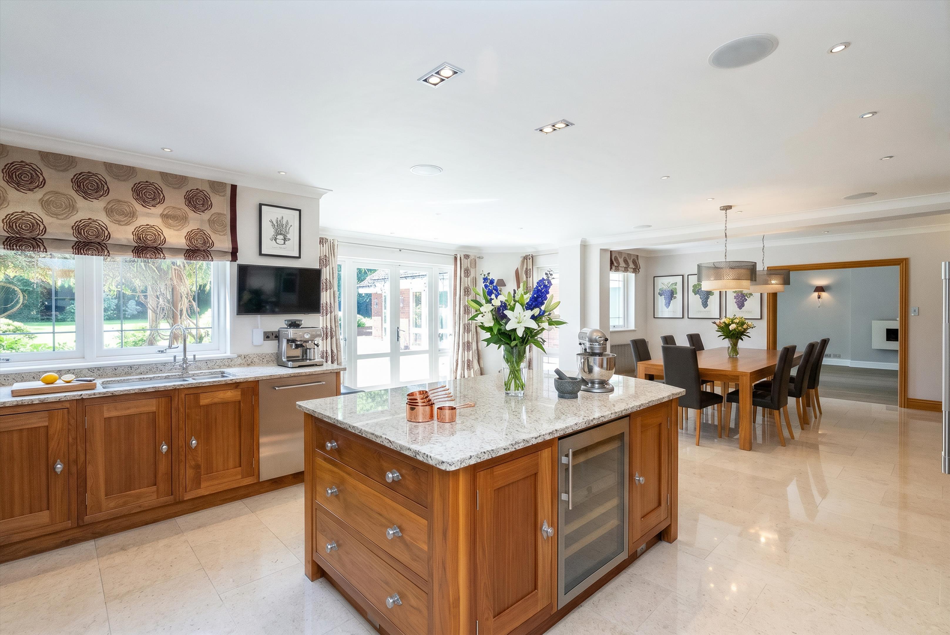 4 Broomfield Ride, Oxshott, Leatherhead KT22