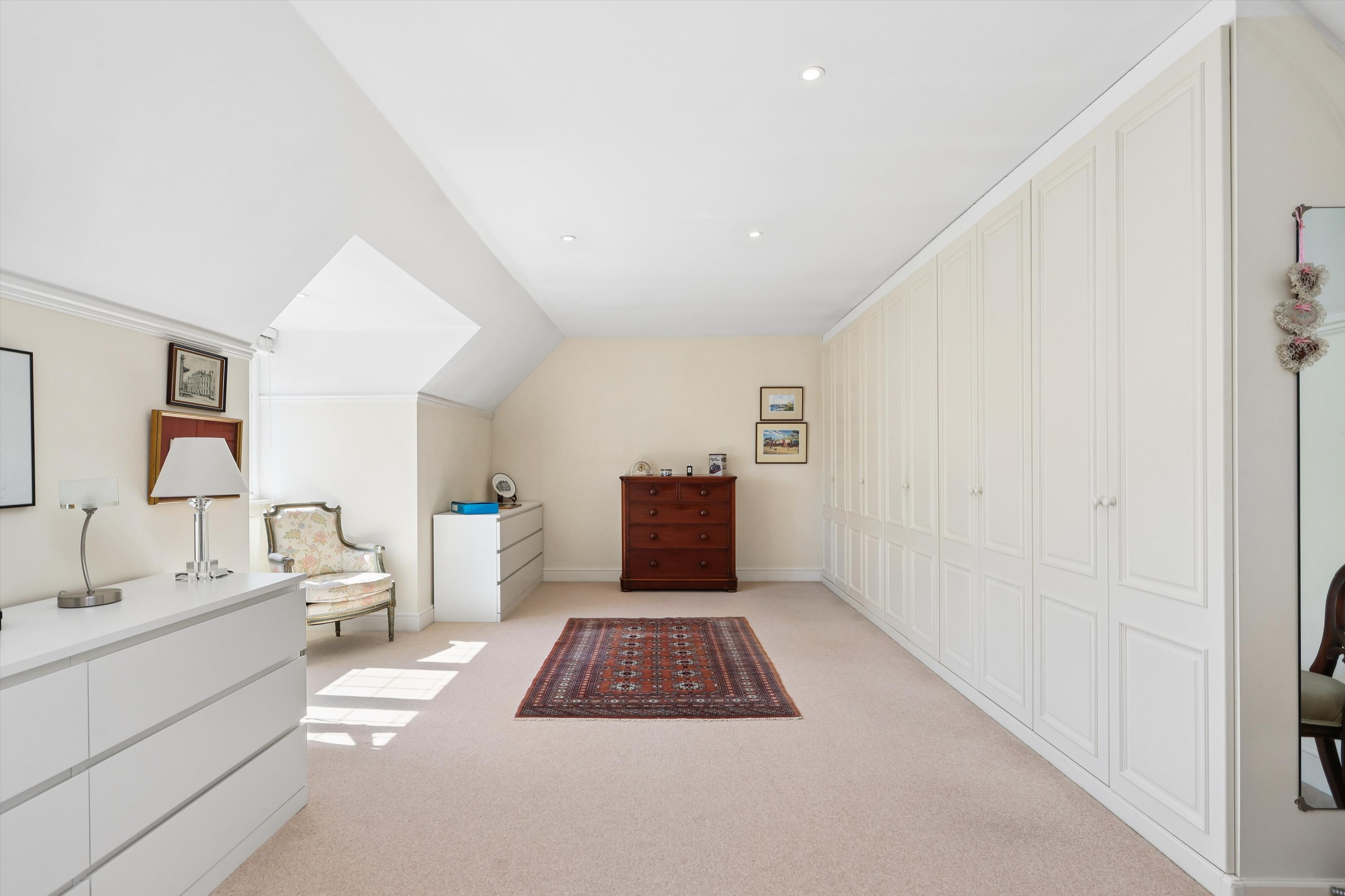 Spicers Field, Oxshott, Leatherhead, Surrey KT22