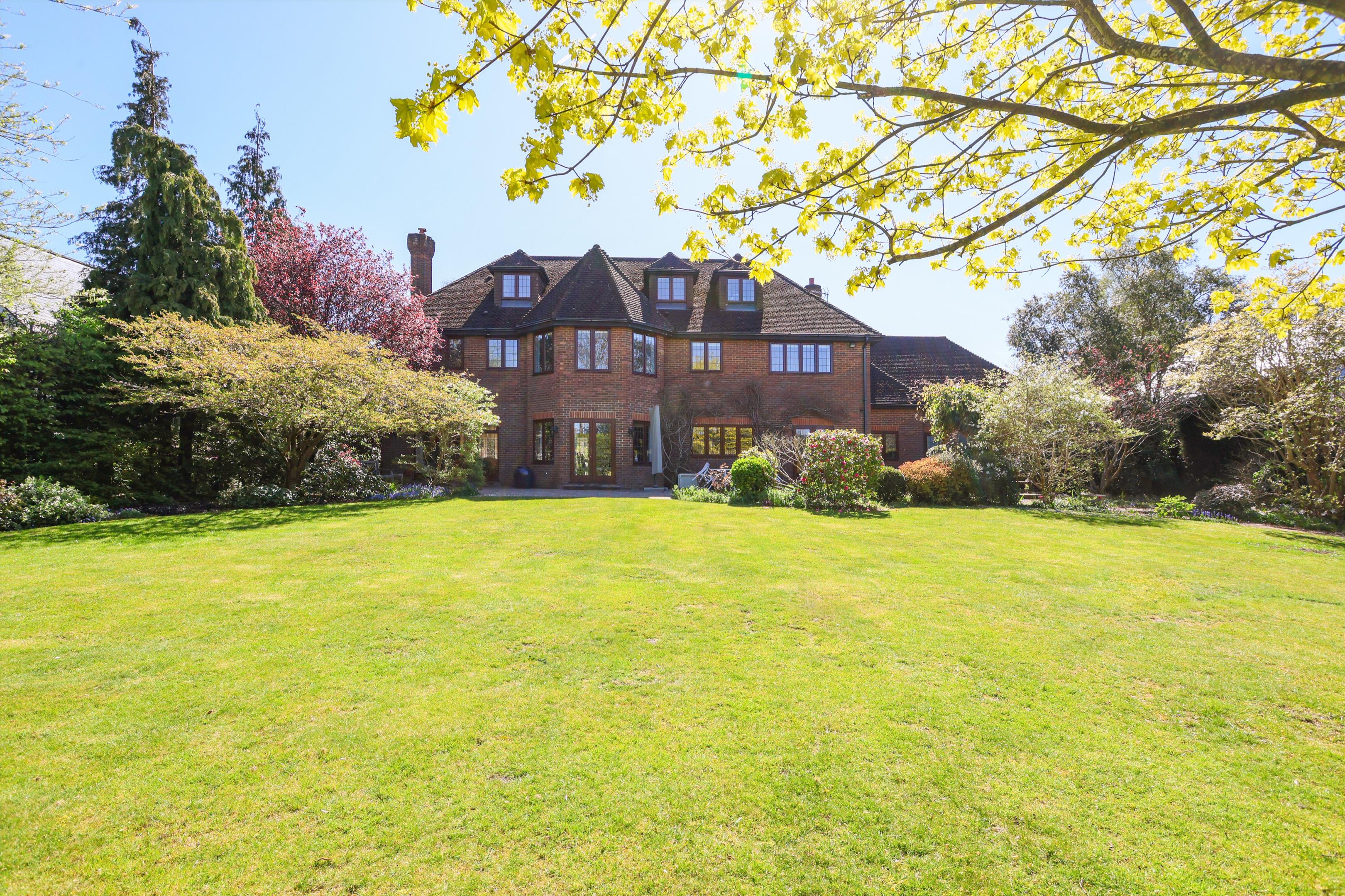 Spicers Field, Oxshott, Leatherhead, Surrey KT22