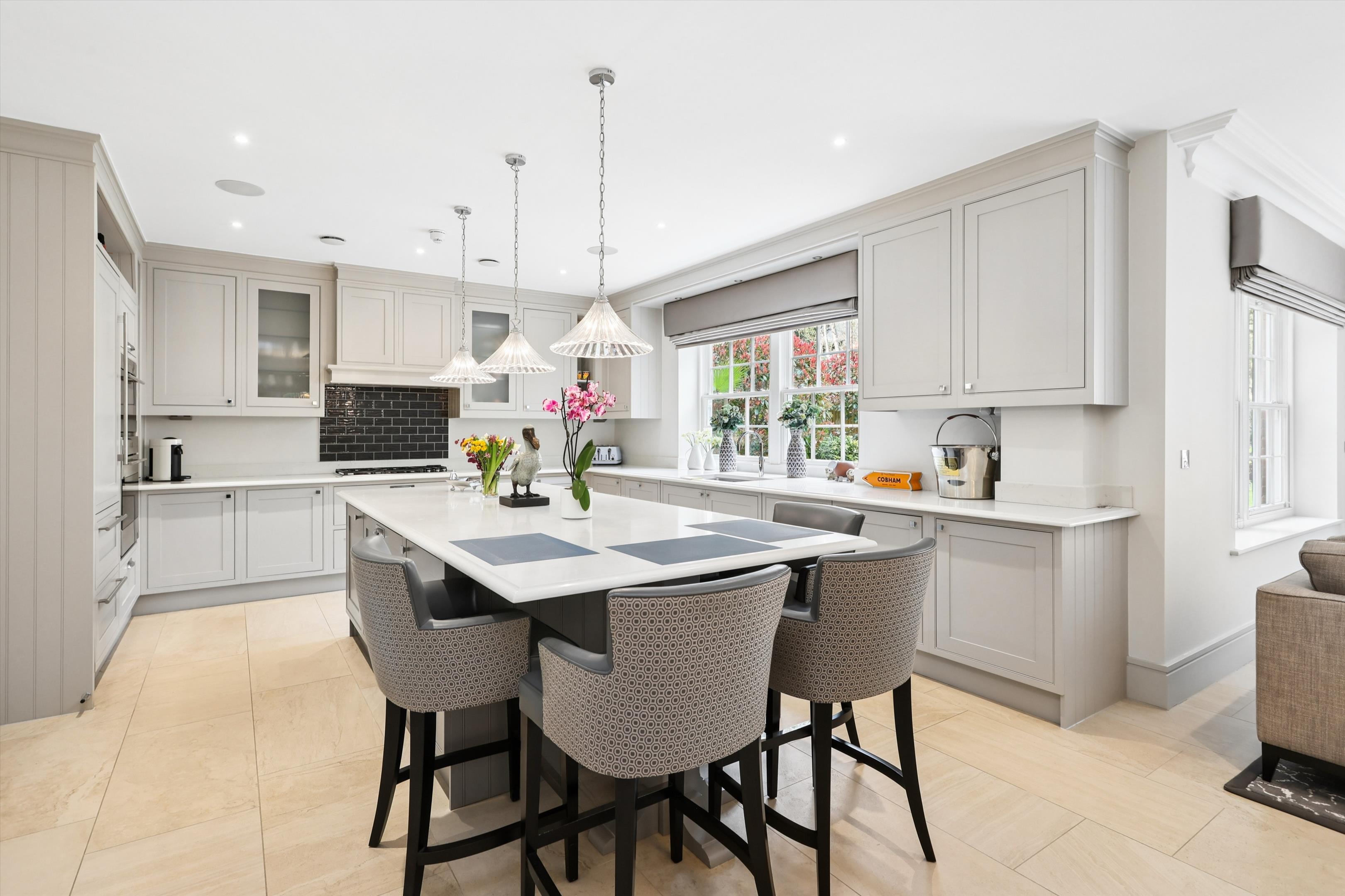 Park Hill Drive, Cobham, Surrey KT11
