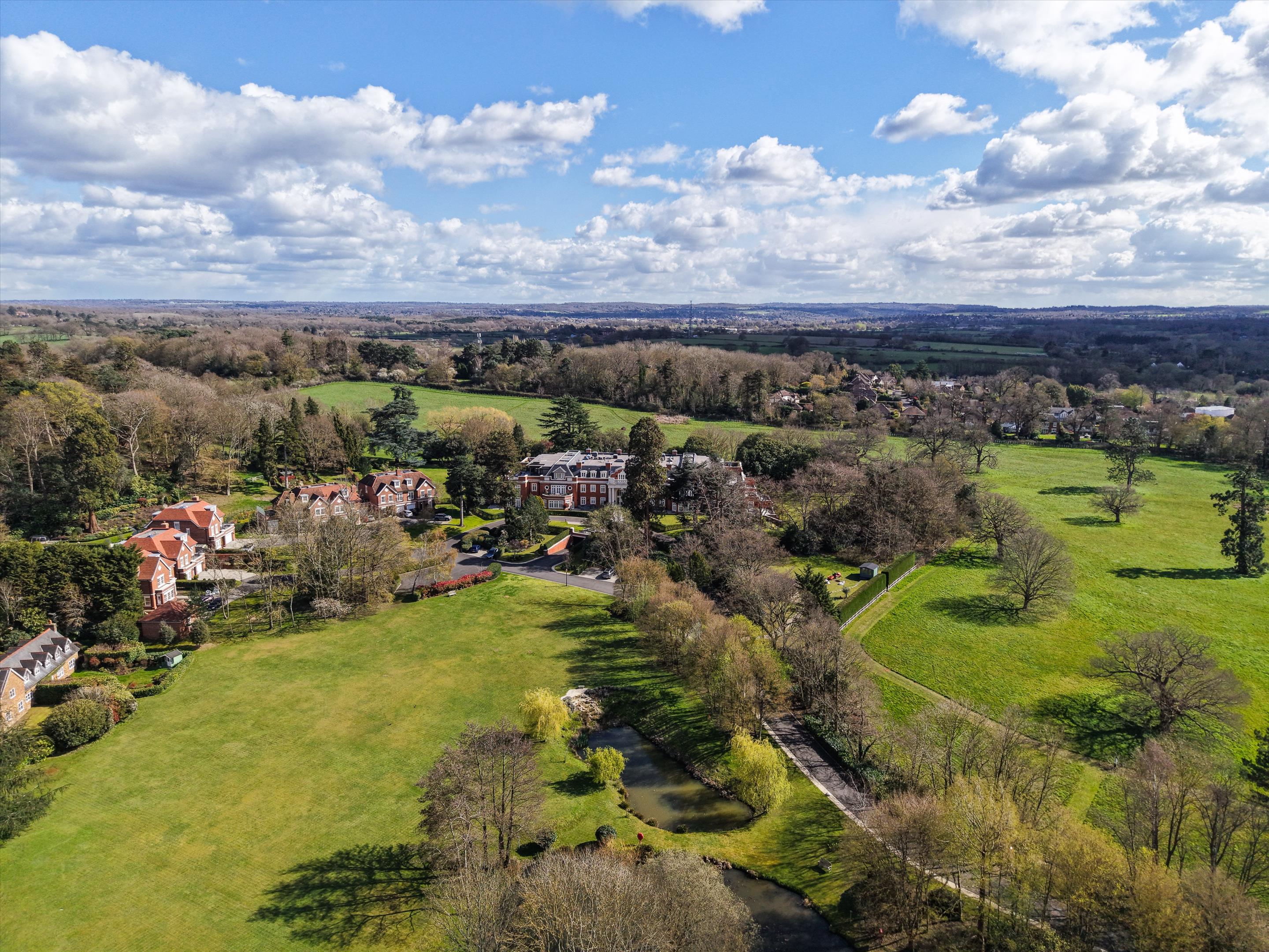 Park Hill Drive, Cobham, Surrey KT11