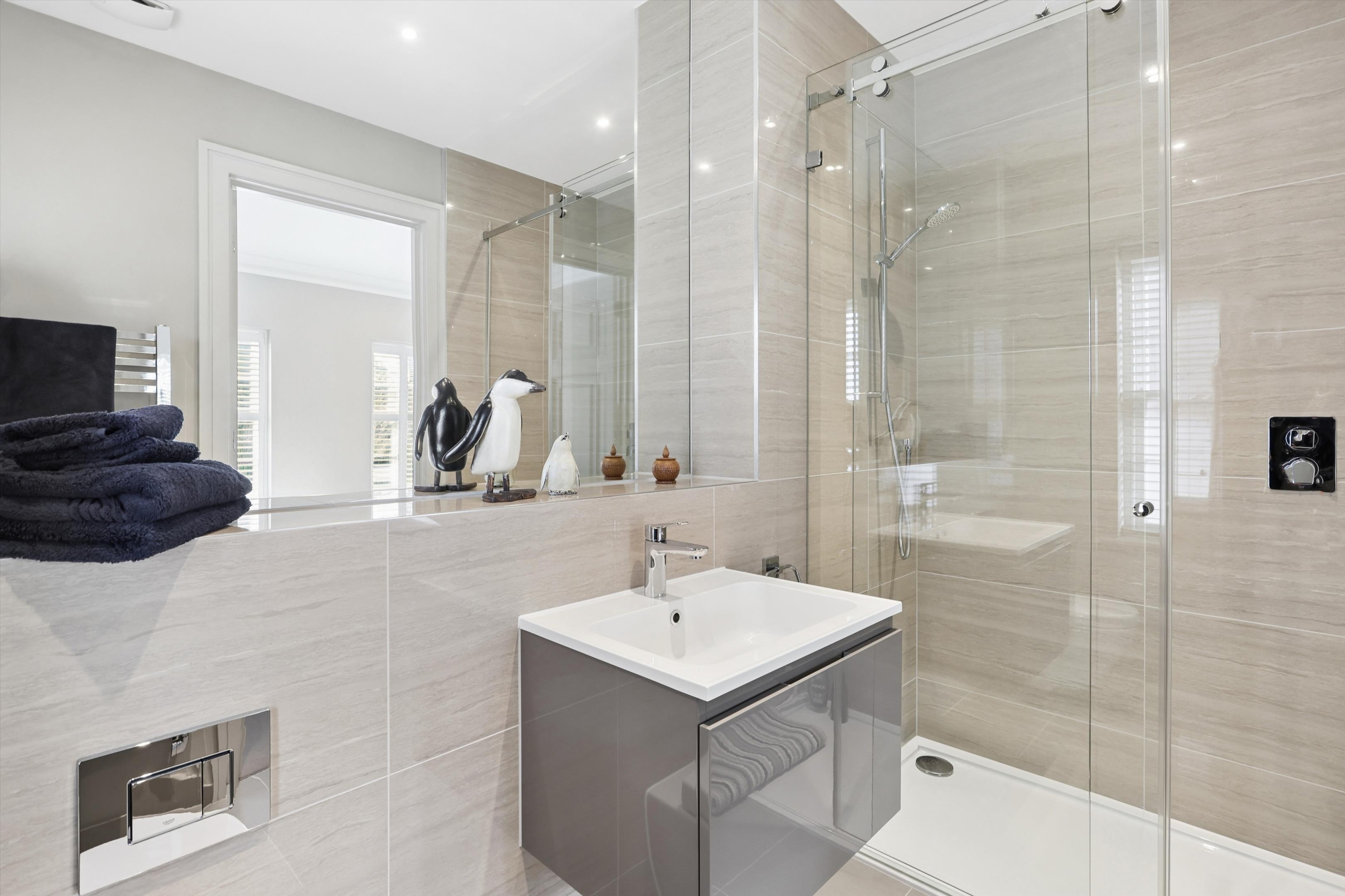 Park Hill Drive, Cobham, Surrey KT11
