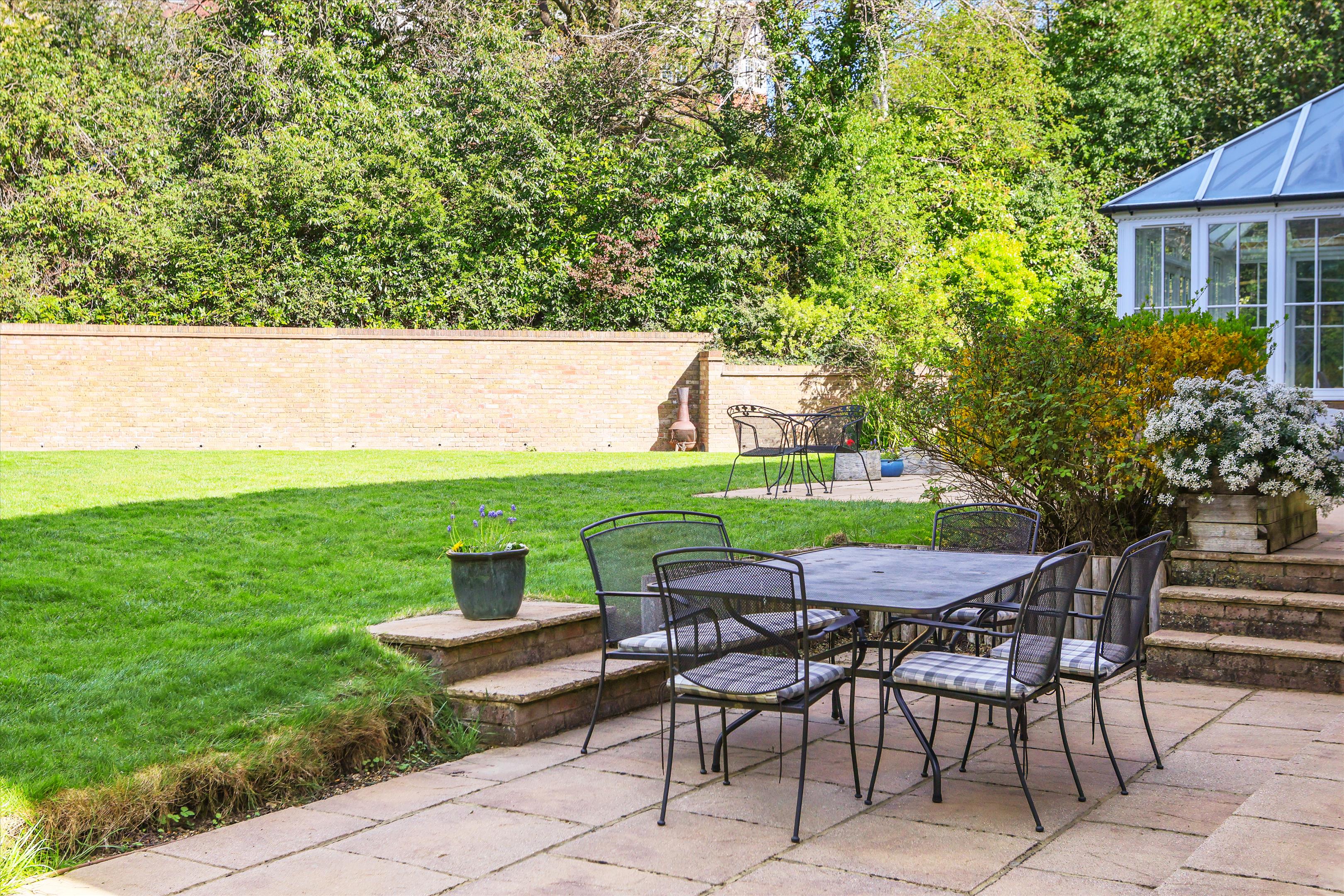The Chase, Oxshott, Leatherhead, Surrey KT22