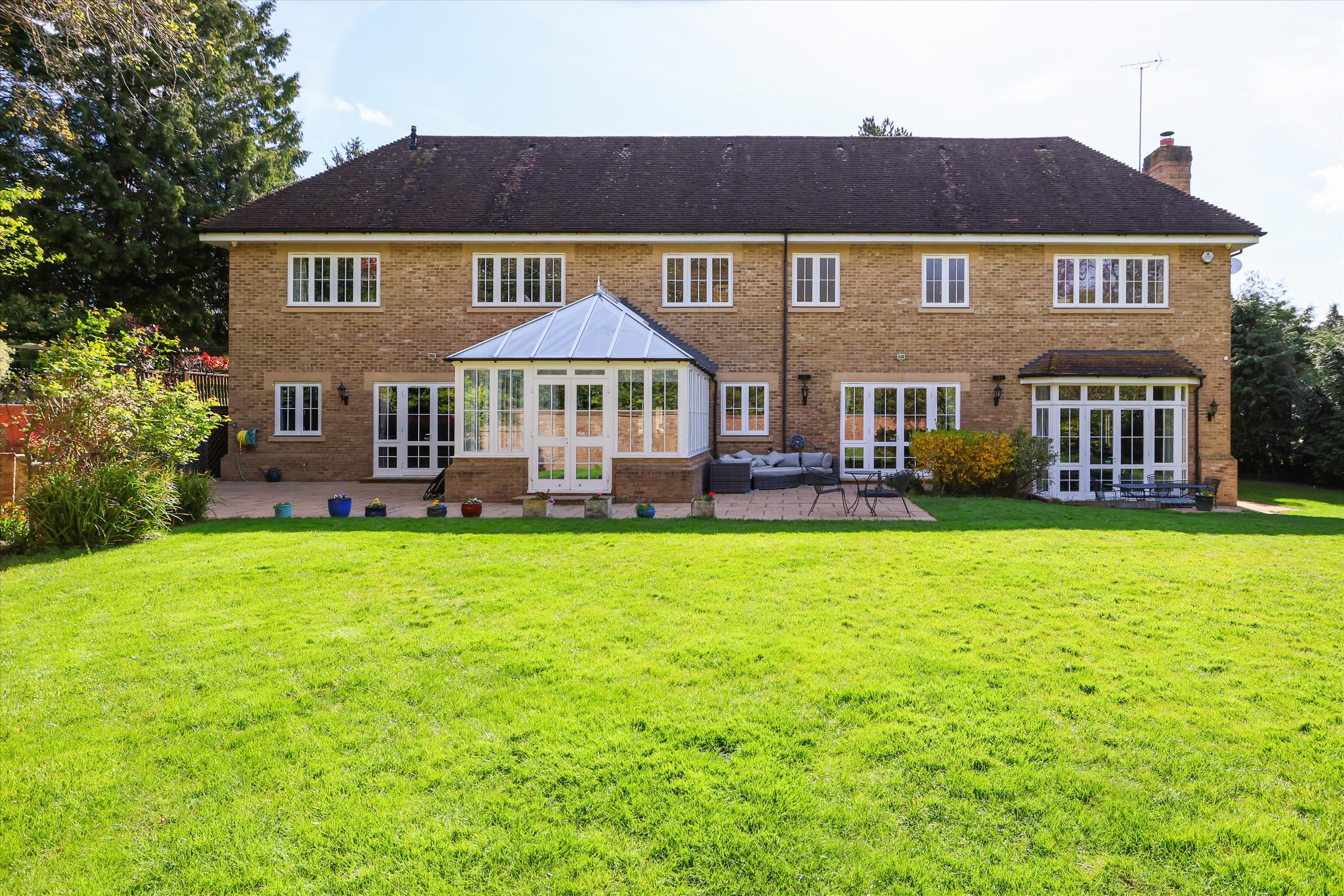 The Chase, Oxshott, Leatherhead, Surrey KT22