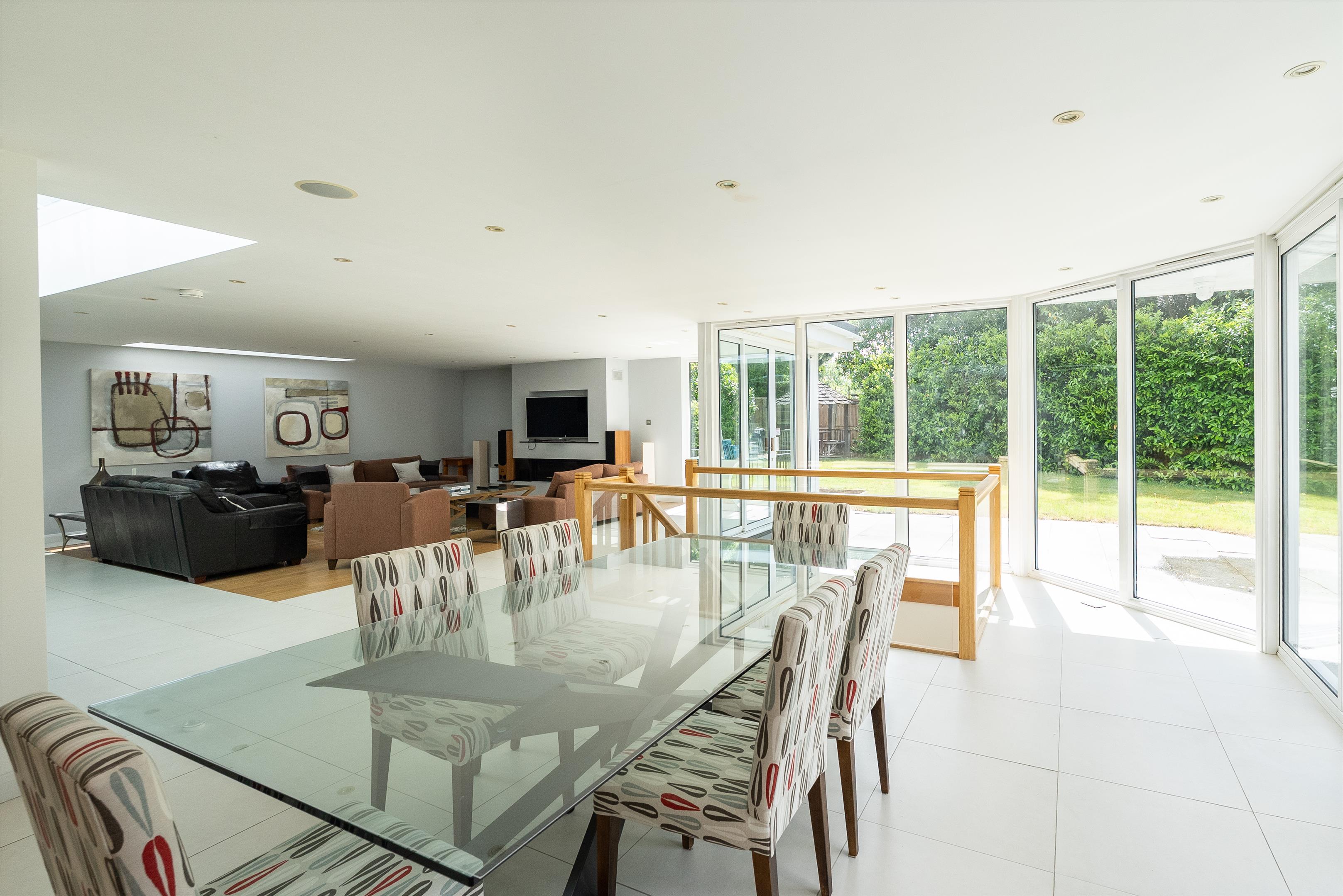 Pine Walk, Cobham, Surrey KT11