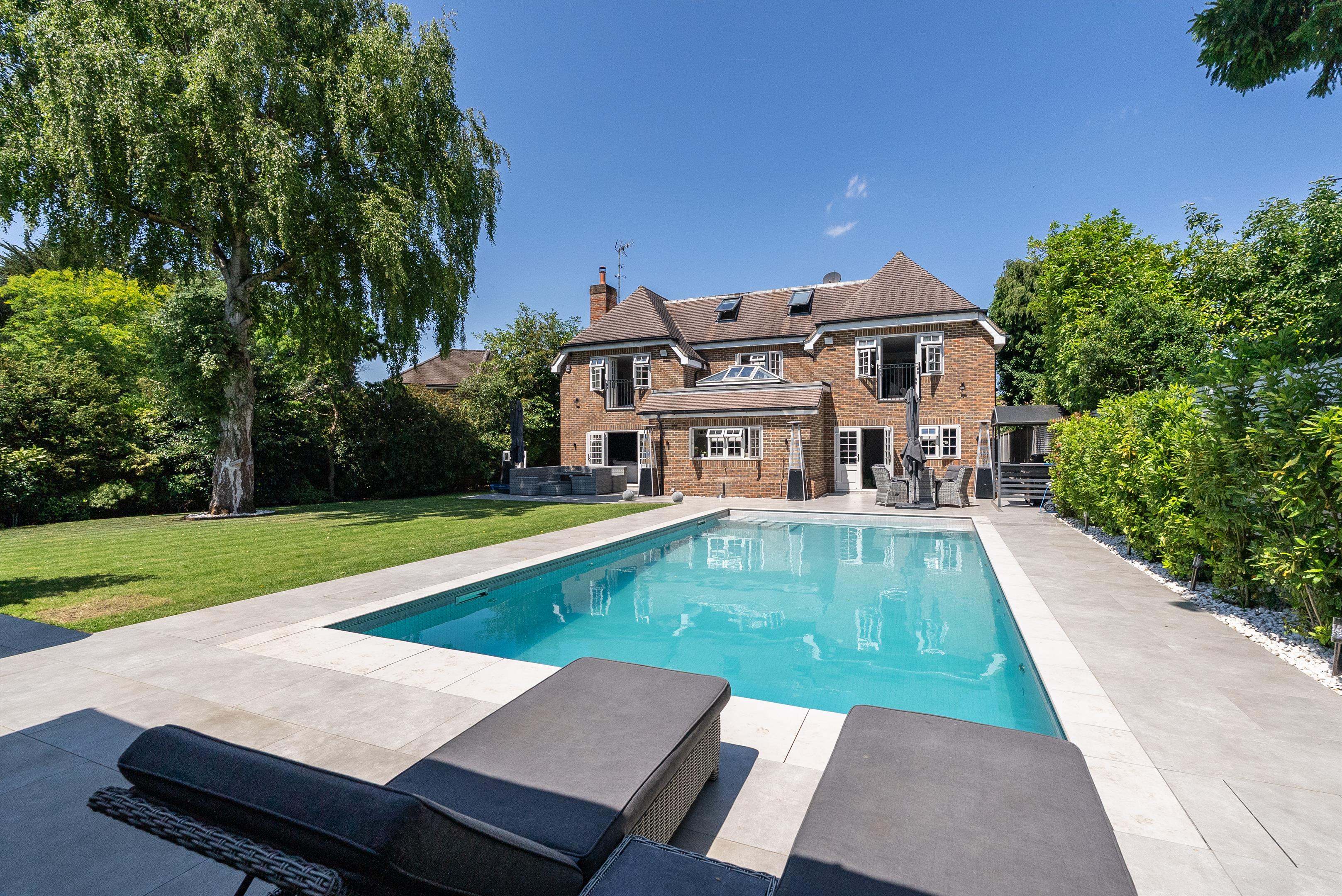 Knowle Park, Cobham, Surrey KT11