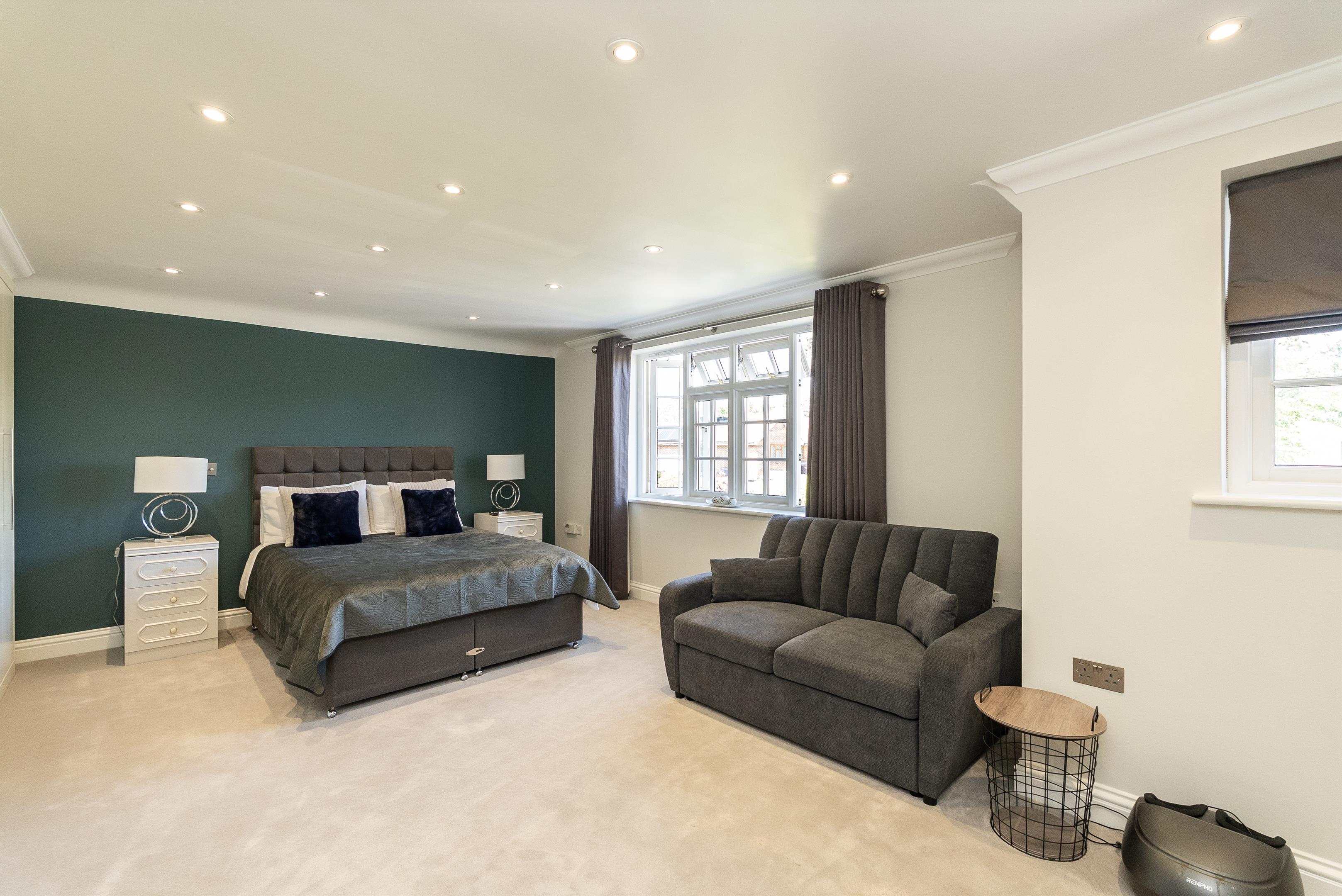 Knowle Park, Cobham, Surrey KT11