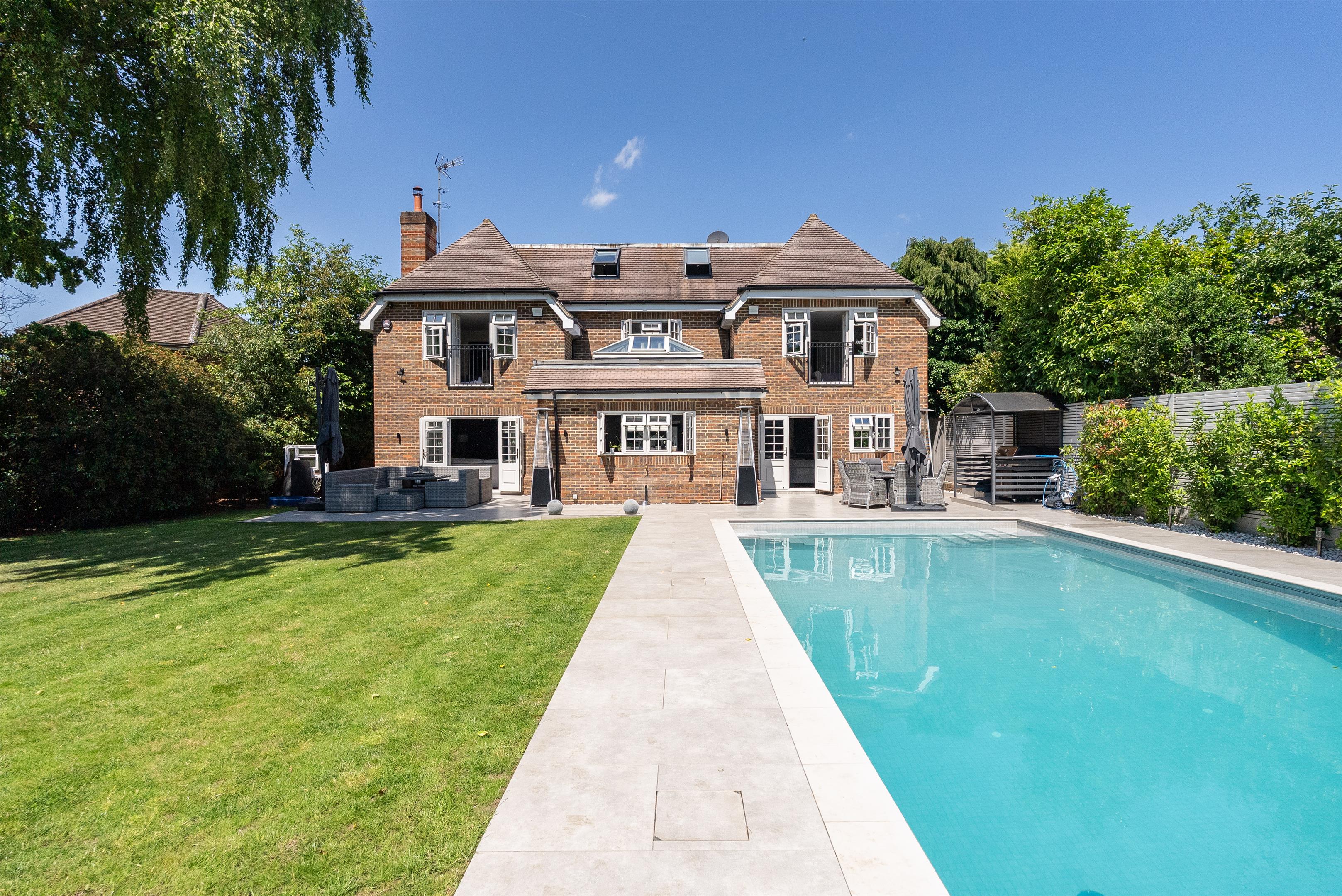 Knowle Park, Cobham, Surrey KT11
