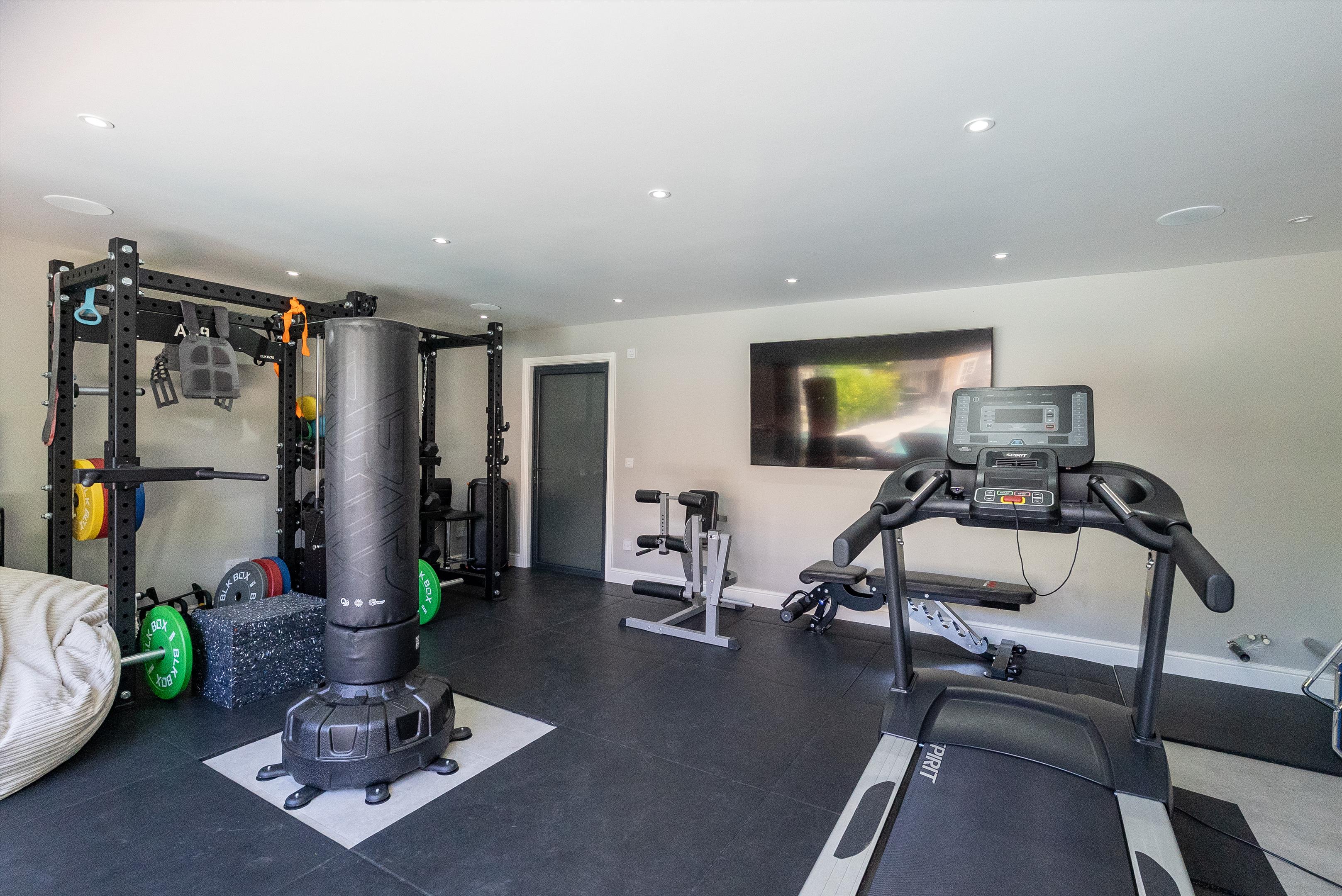 Knowle Park, Cobham, Surrey KT11