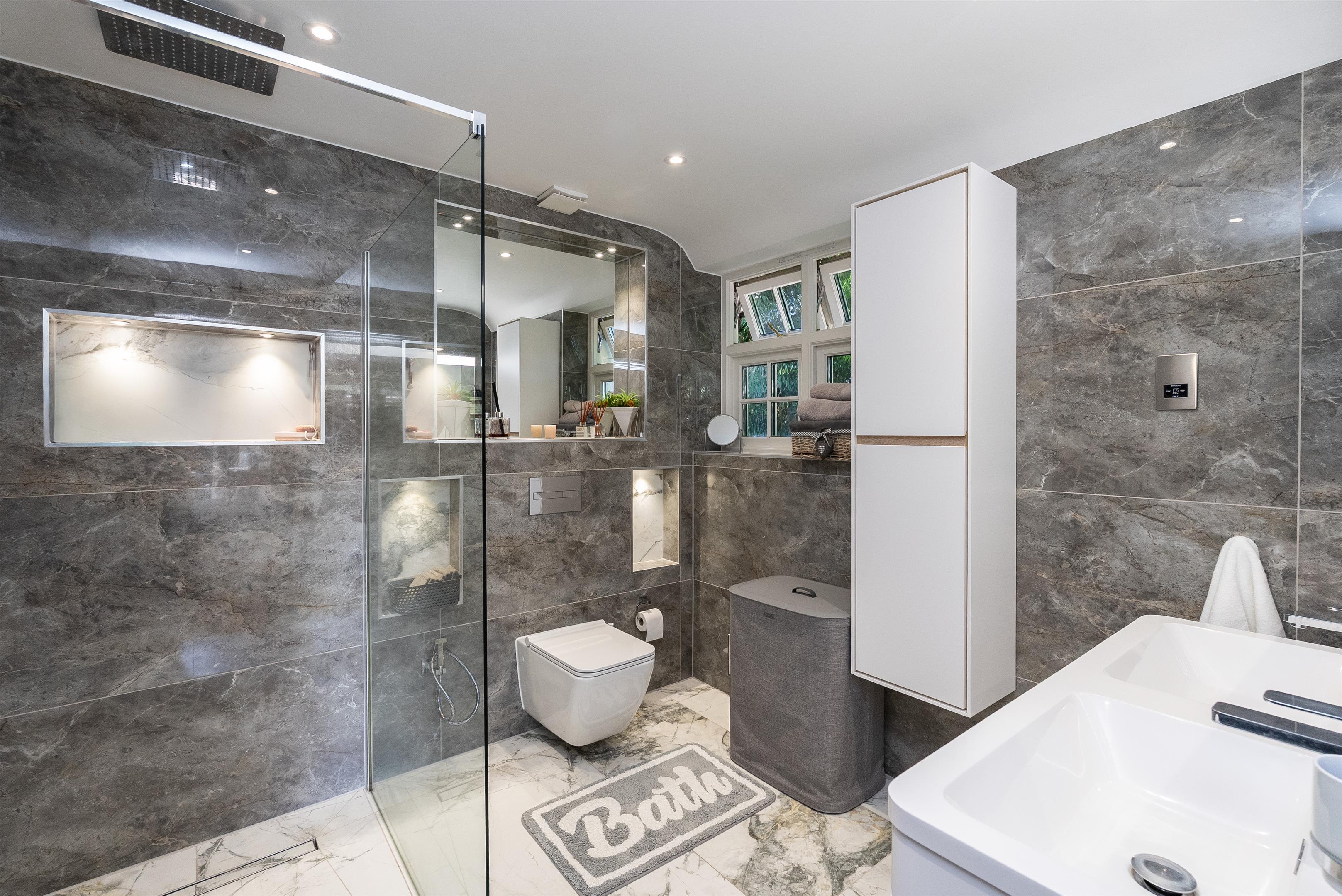 Knowle Park, Cobham, Surrey KT11