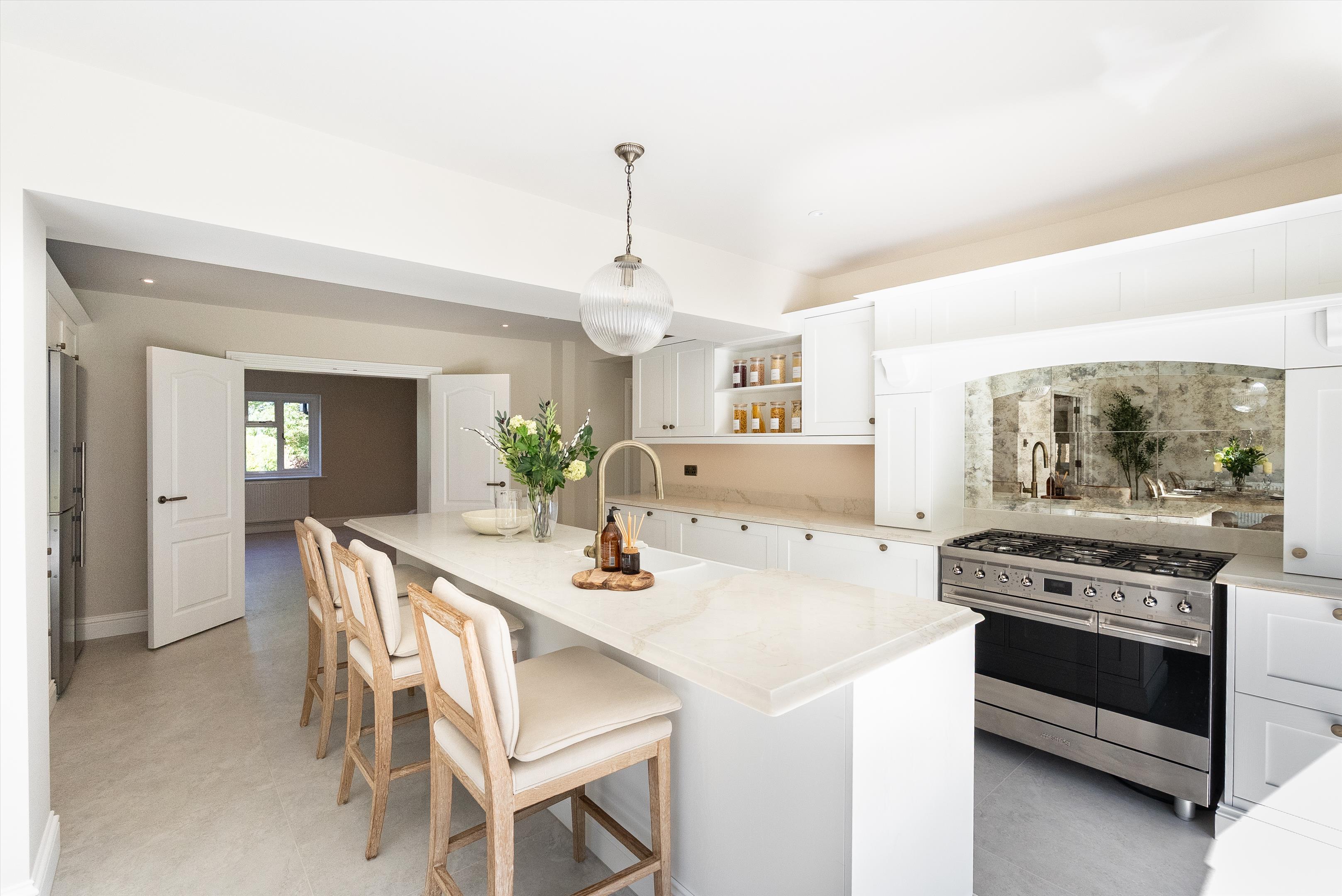 Chalk Lane, East Horsley, Leatherhead, Surrey KT24