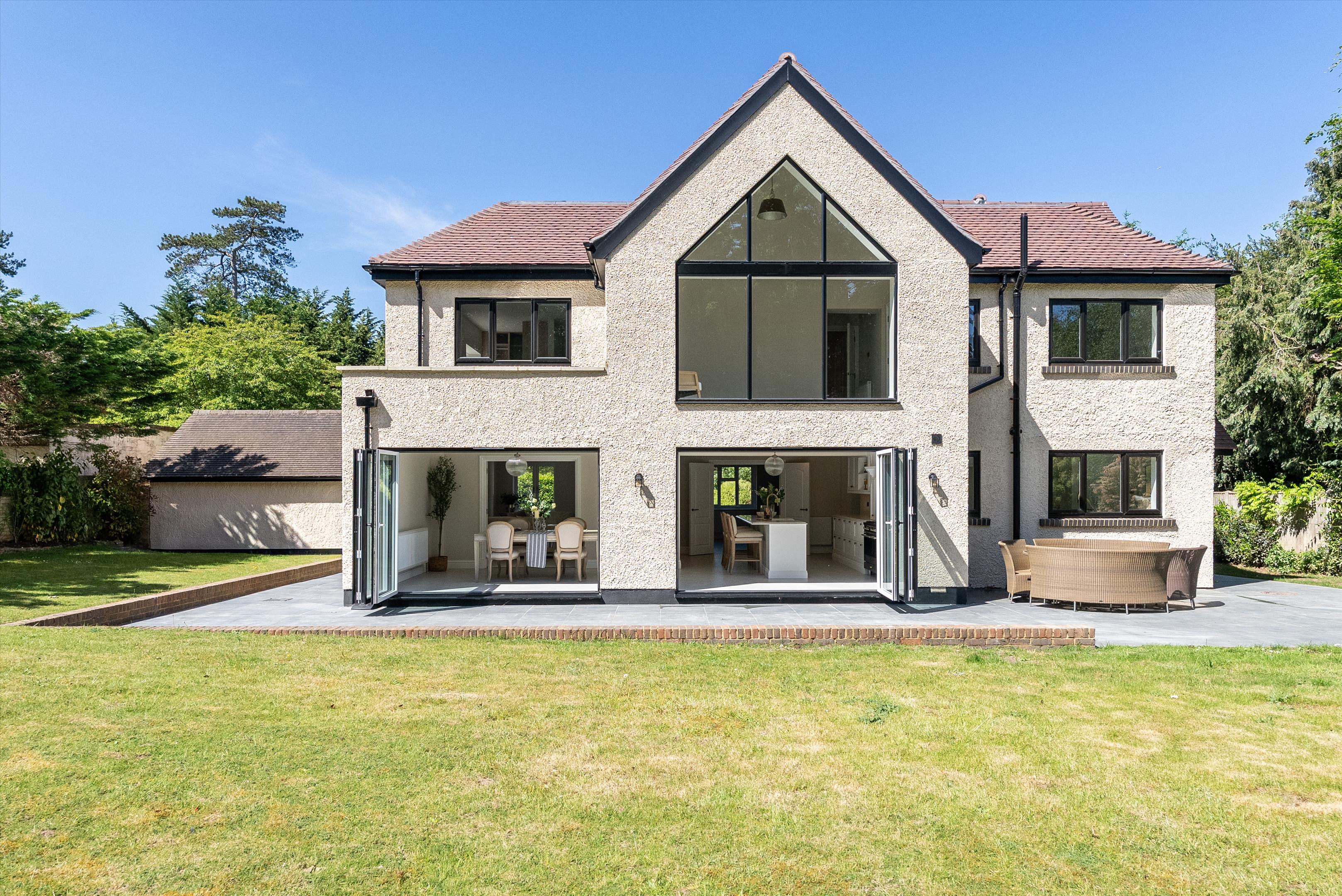 Chalk Lane, East Horsley, Leatherhead, Surrey KT24