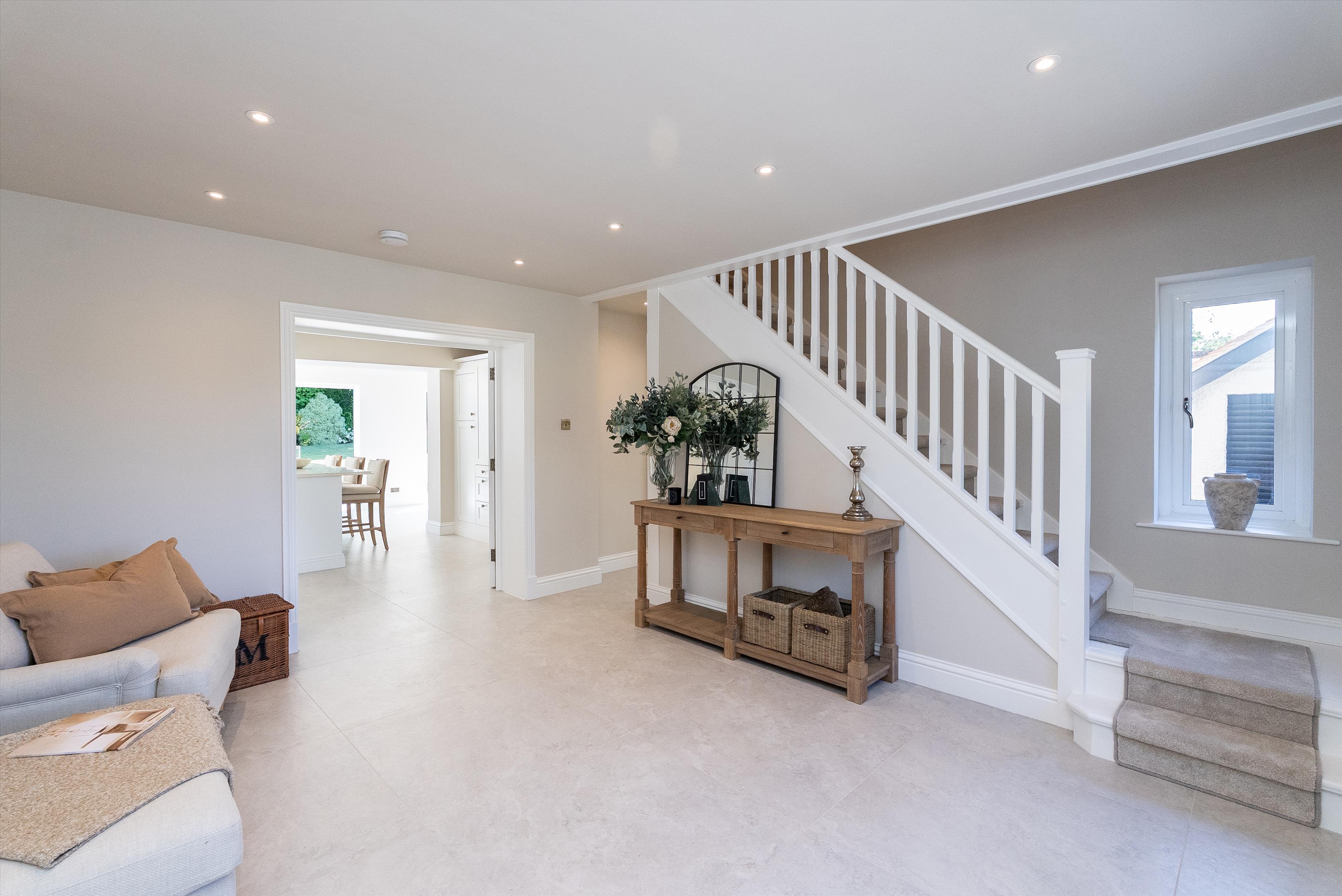 Chalk Lane, East Horsley, Leatherhead, Surrey KT24