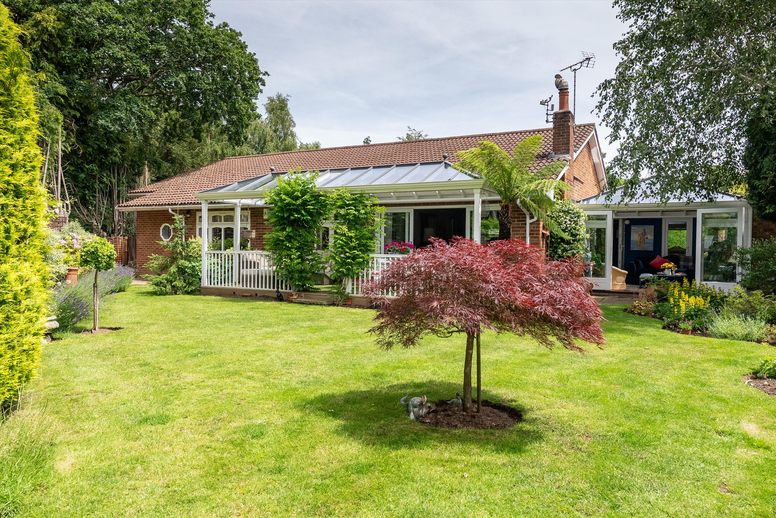 Earleswood, Cobham, Surrey KT11