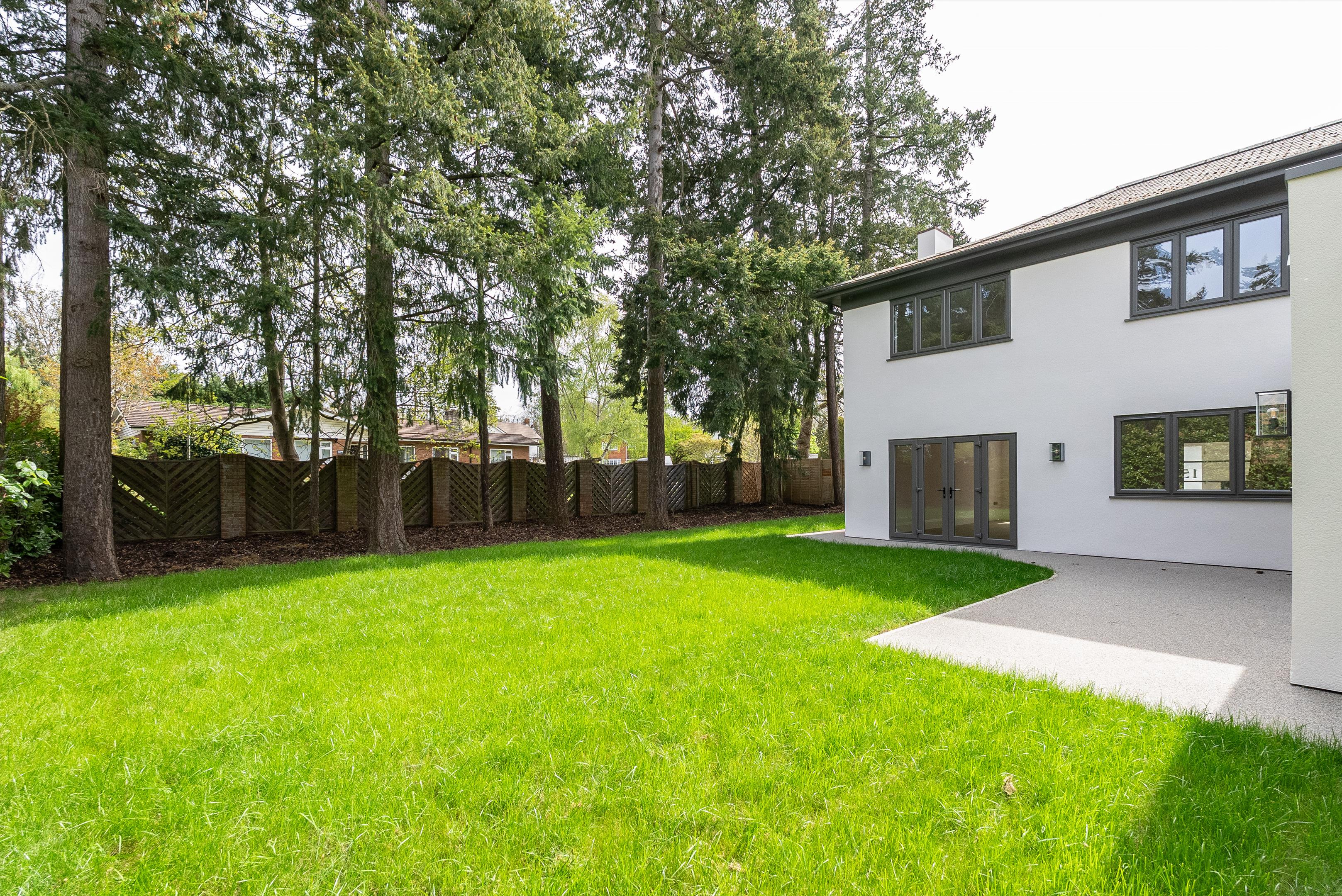 The Garth, Cobham, Surrey KT11