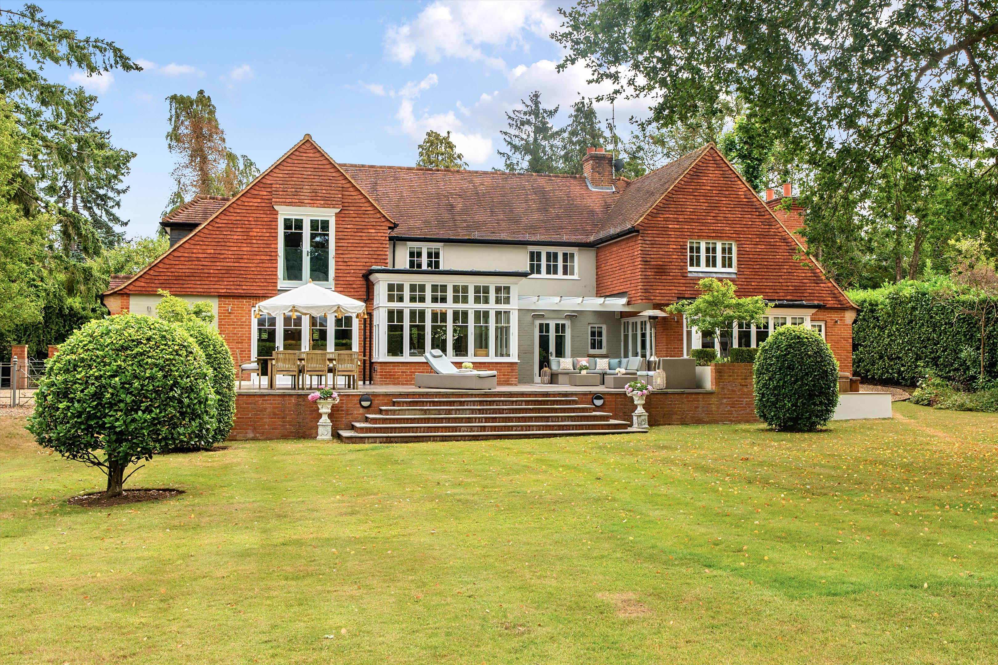 Ockham Road South, East Horsley, Surrey KT24