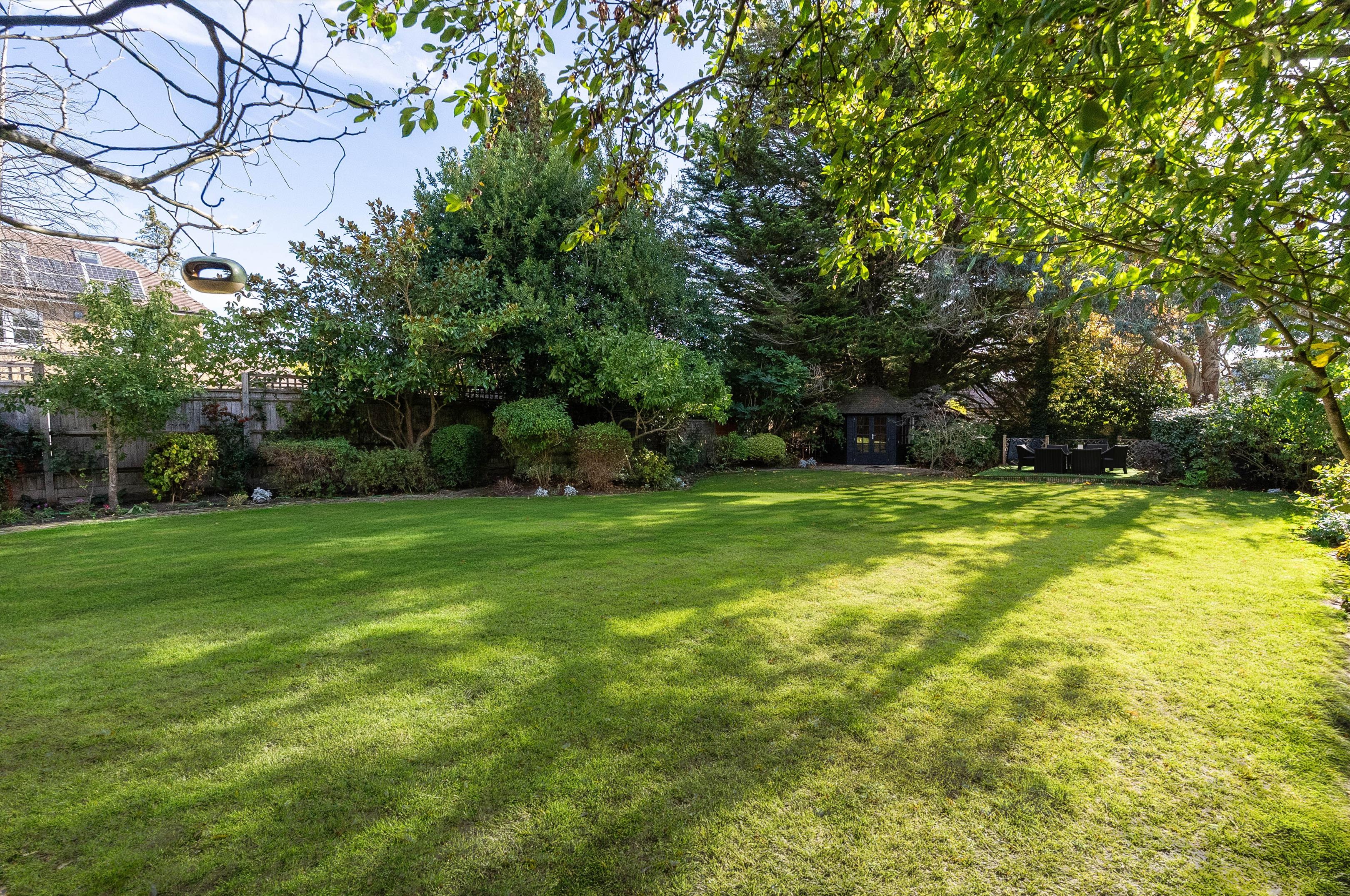 Heath Ridge Green, Cobham, Surrey KT11