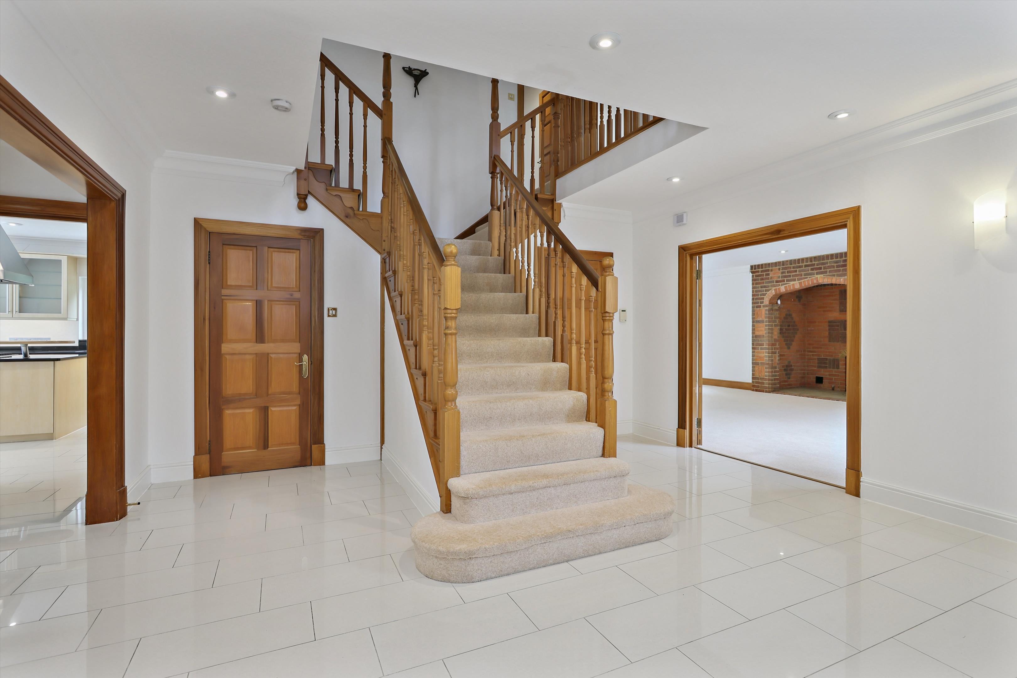 Fairfield Park, Cobham, Surrey, KT11