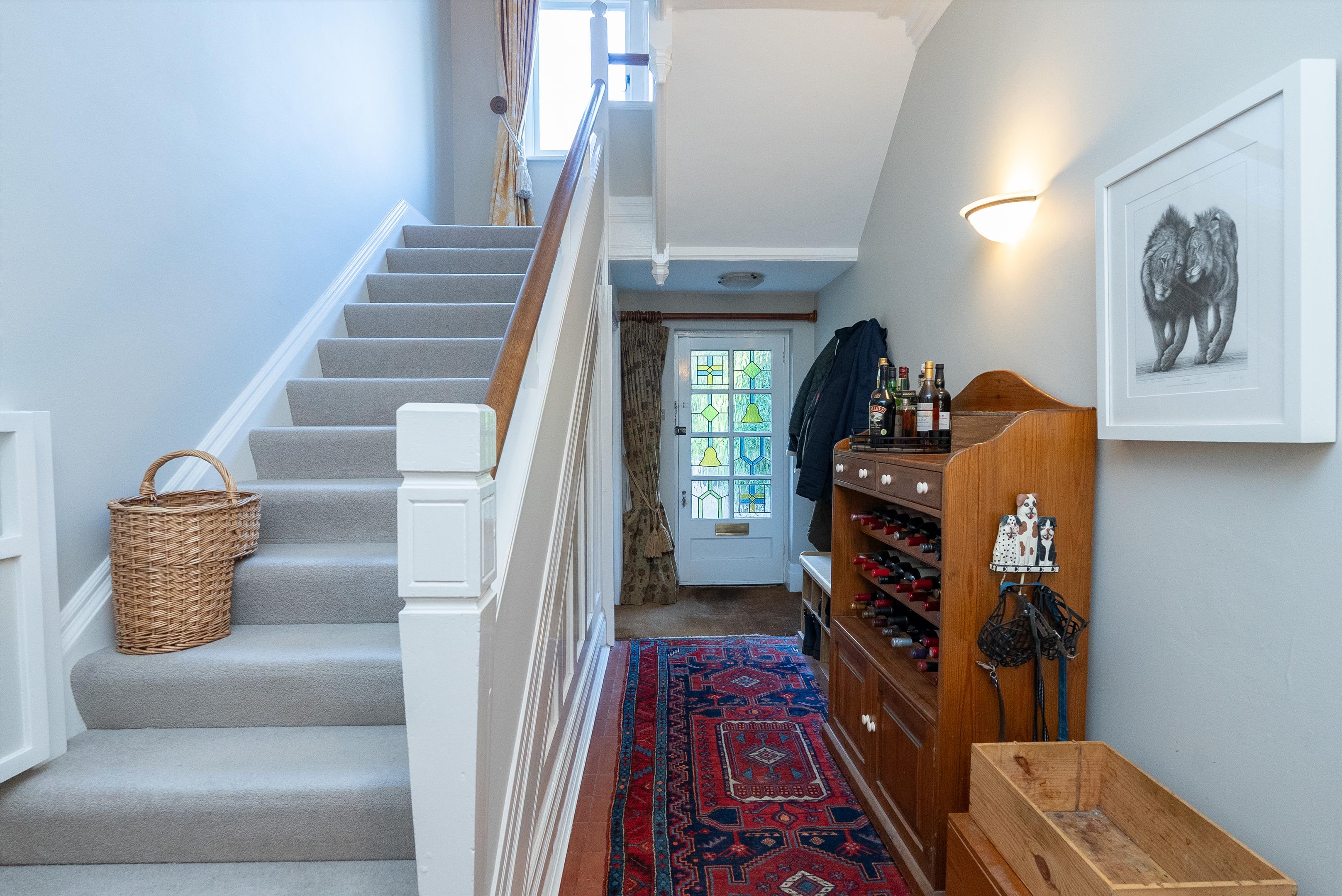 Lingwood, Byfleet Road, Cobham, KT11