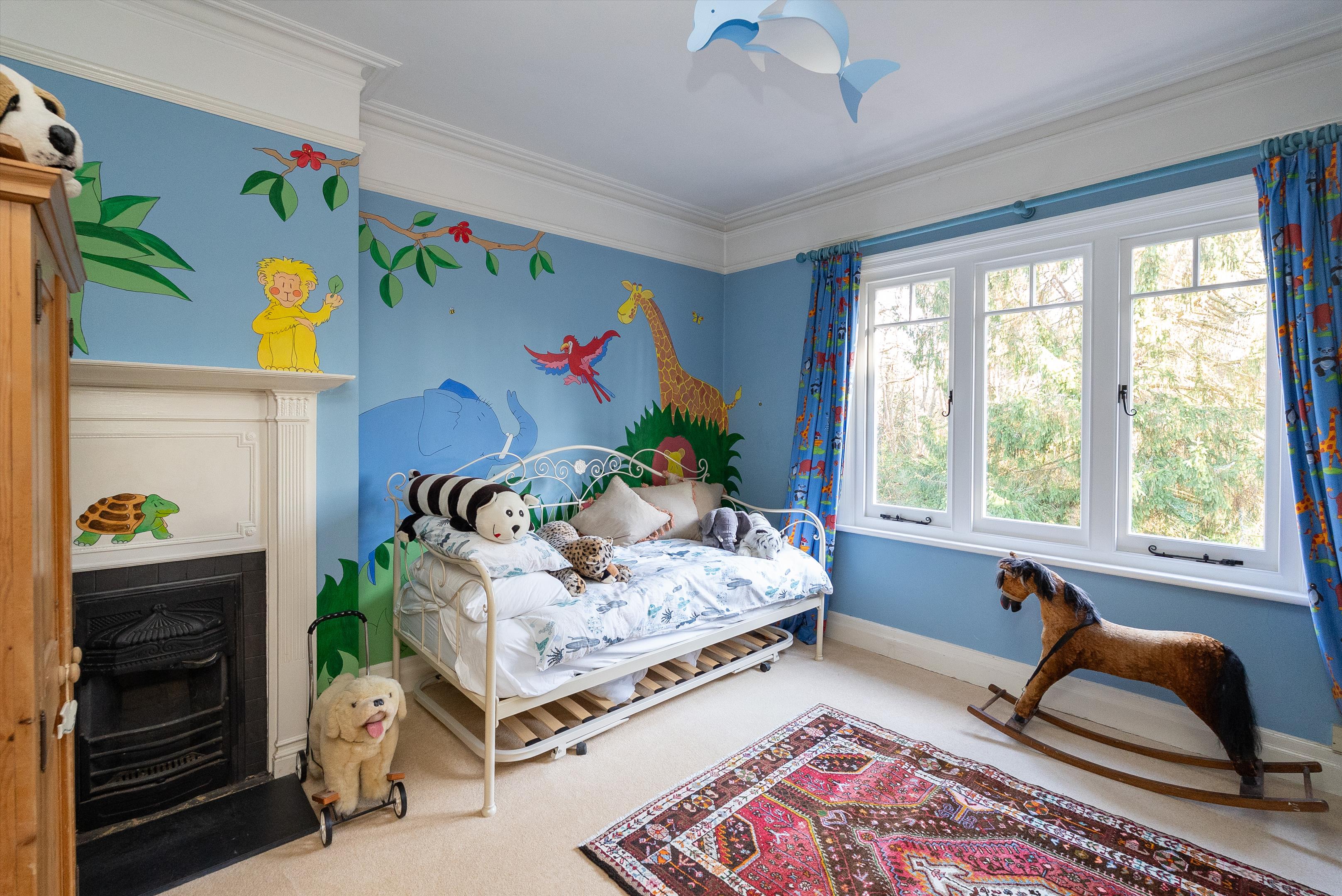 Lingwood, Byfleet Road, Cobham, KT11