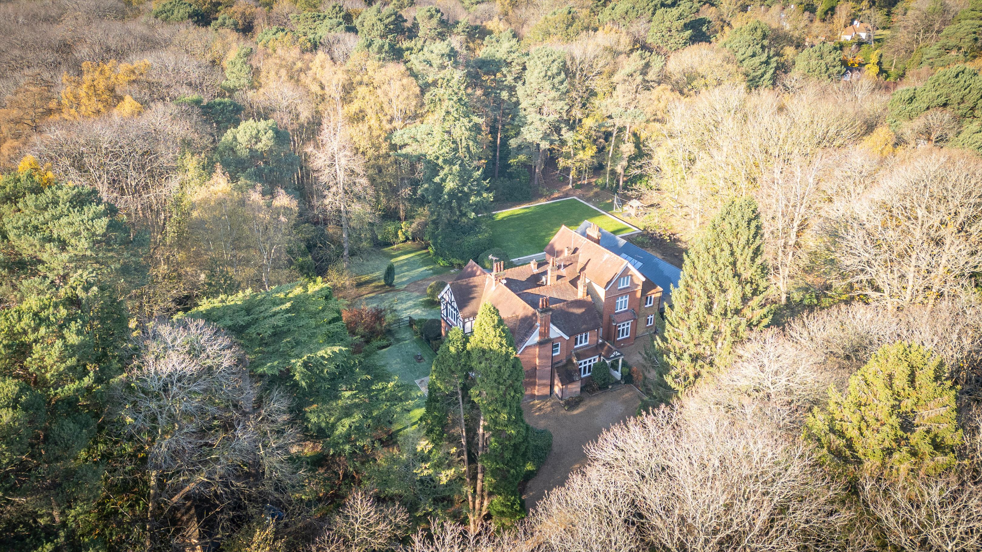 Lingwood, Byfleet Road, Cobham, KT11