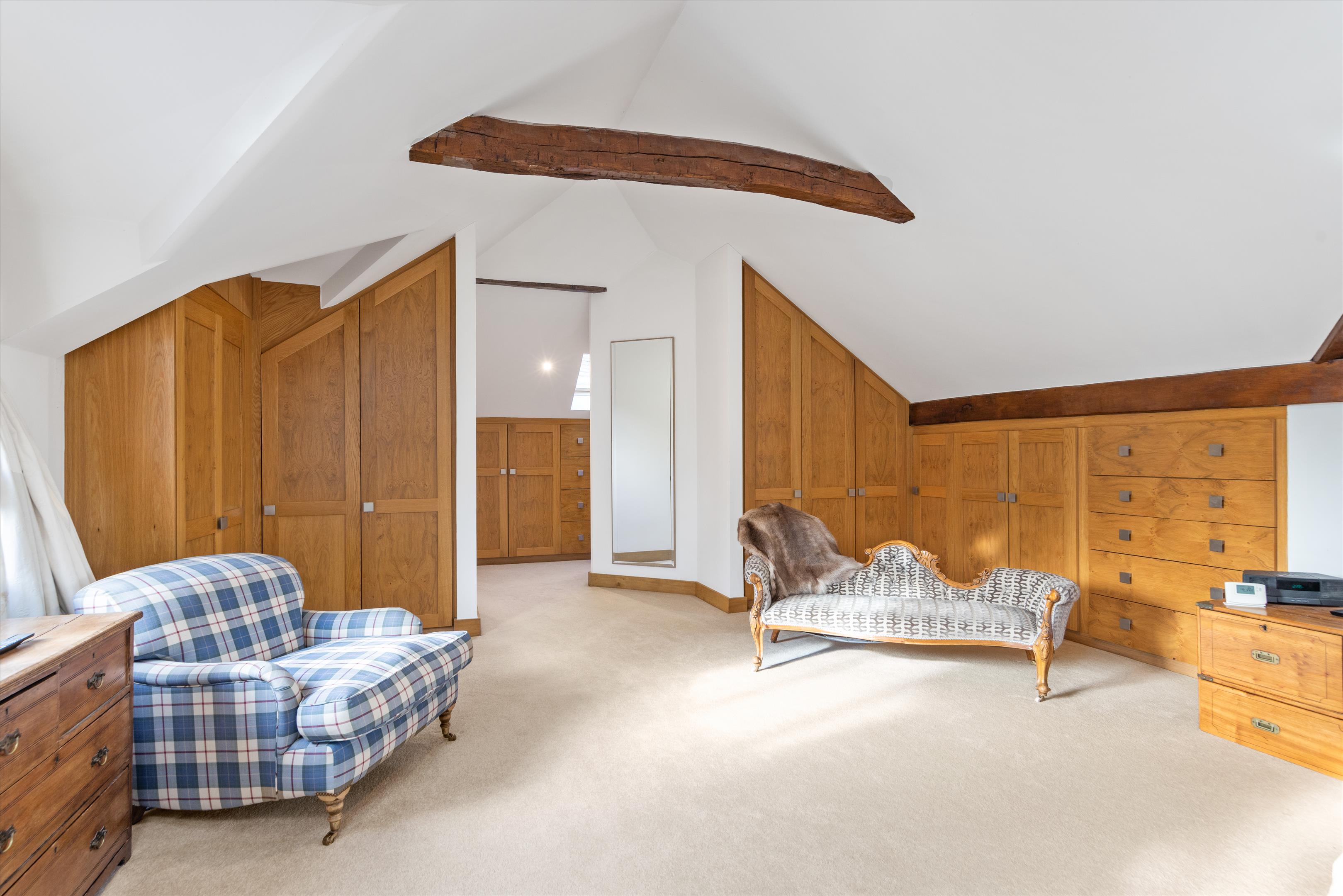Send Marsh Green, Ripley, Woking, Surrey, GU23