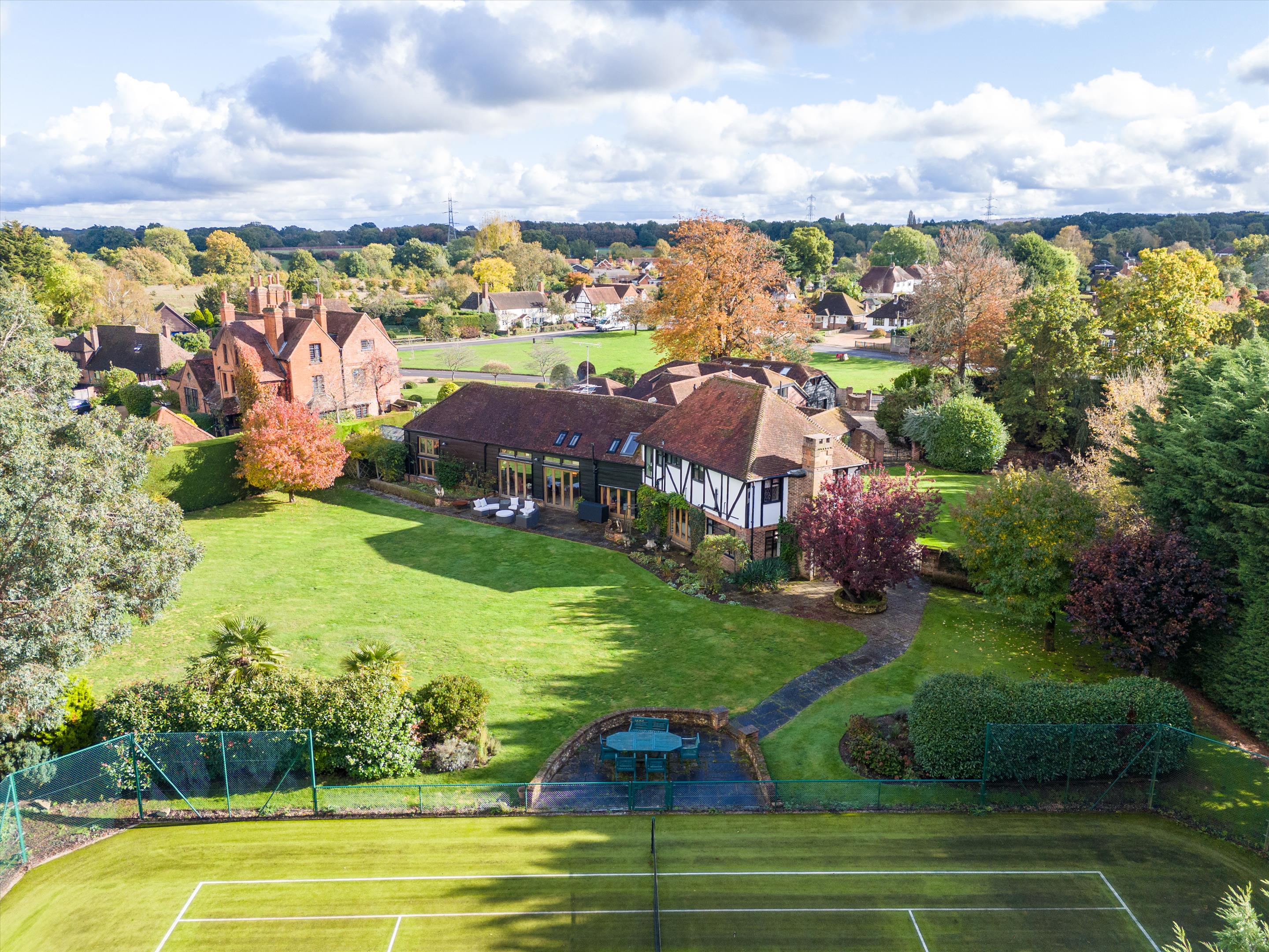Send Marsh Green, Ripley, Woking, Surrey, GU23
