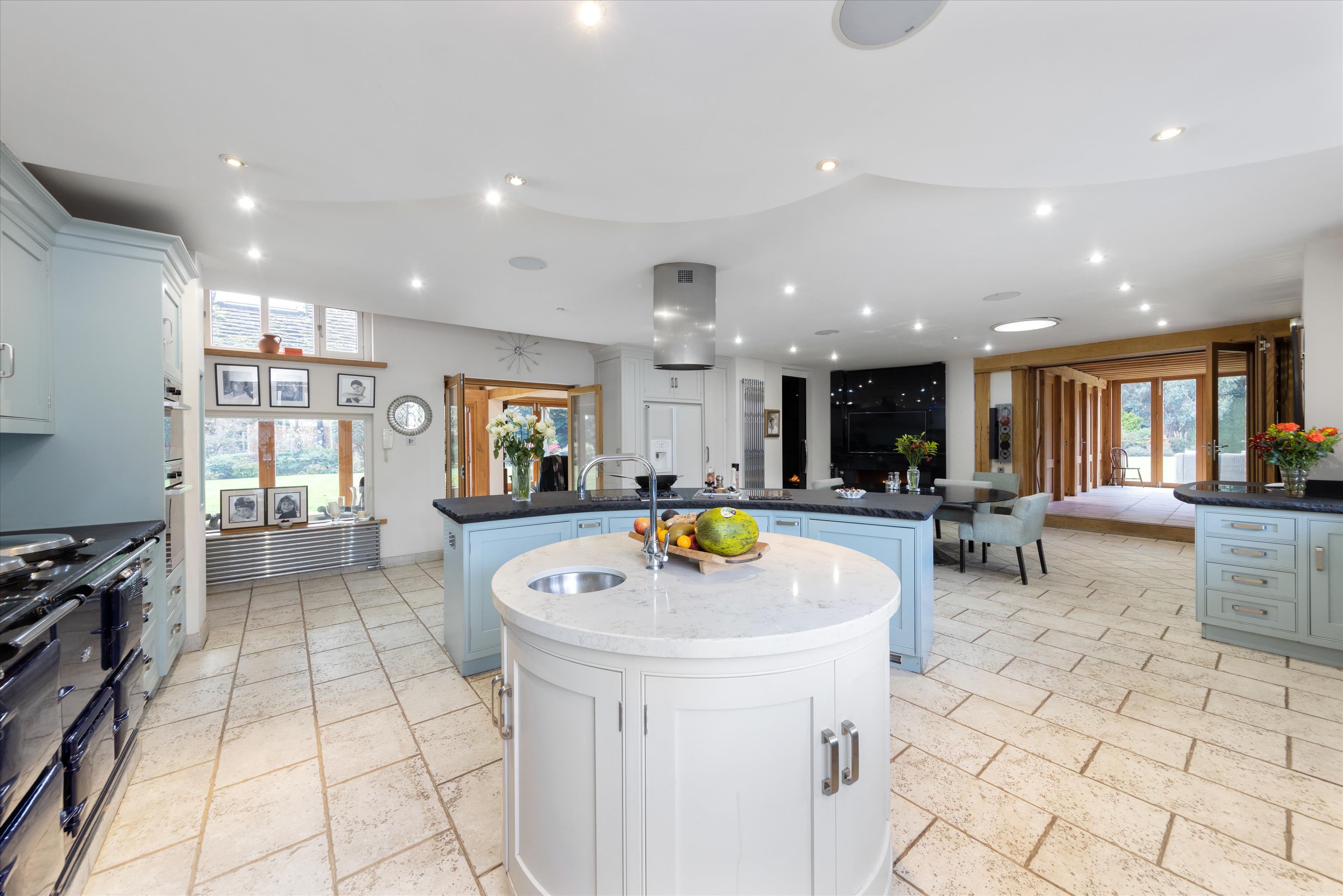 Send Marsh Green, Ripley, Woking, Surrey, GU23