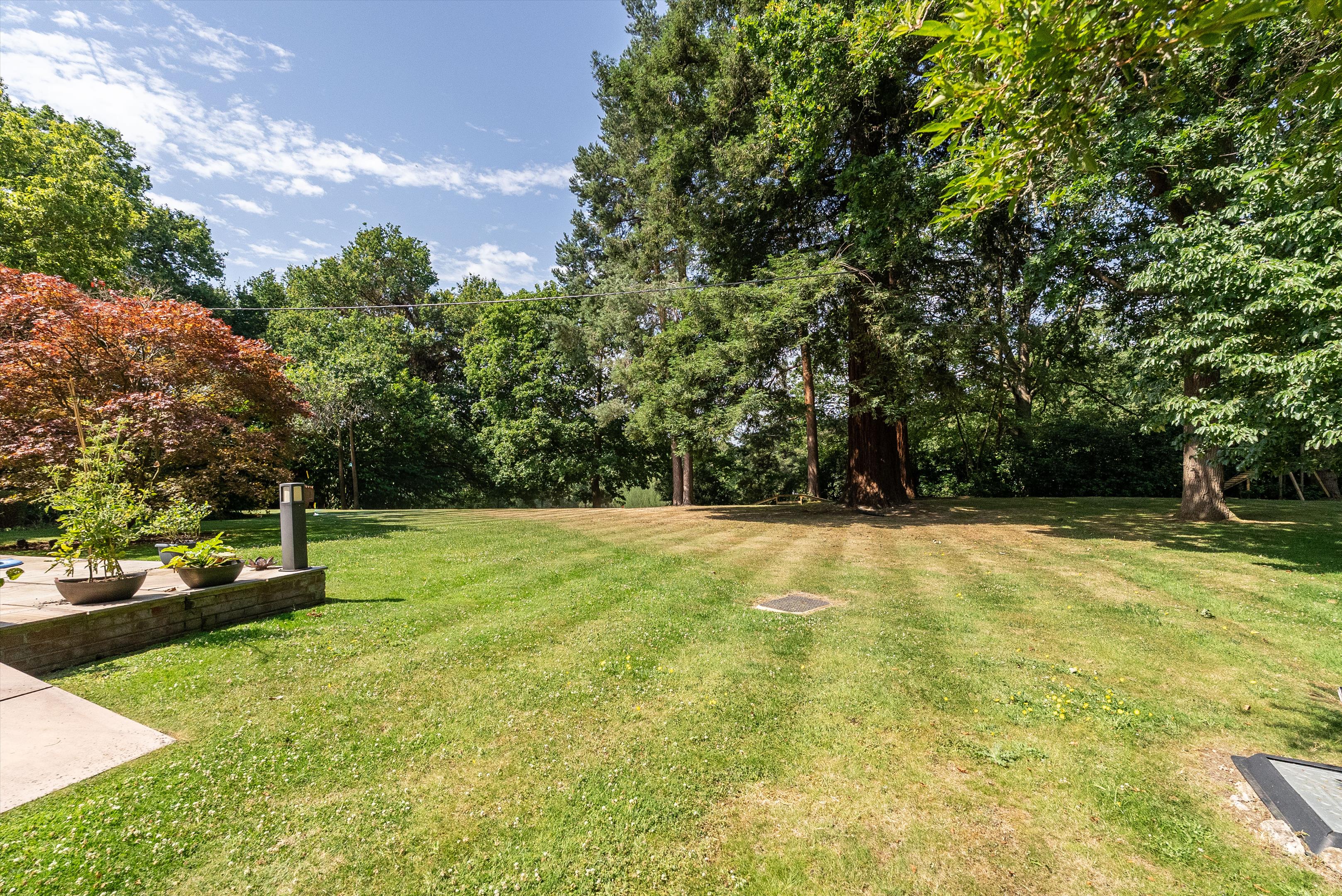 Redhill Road, Cobham, Surrey, KT11