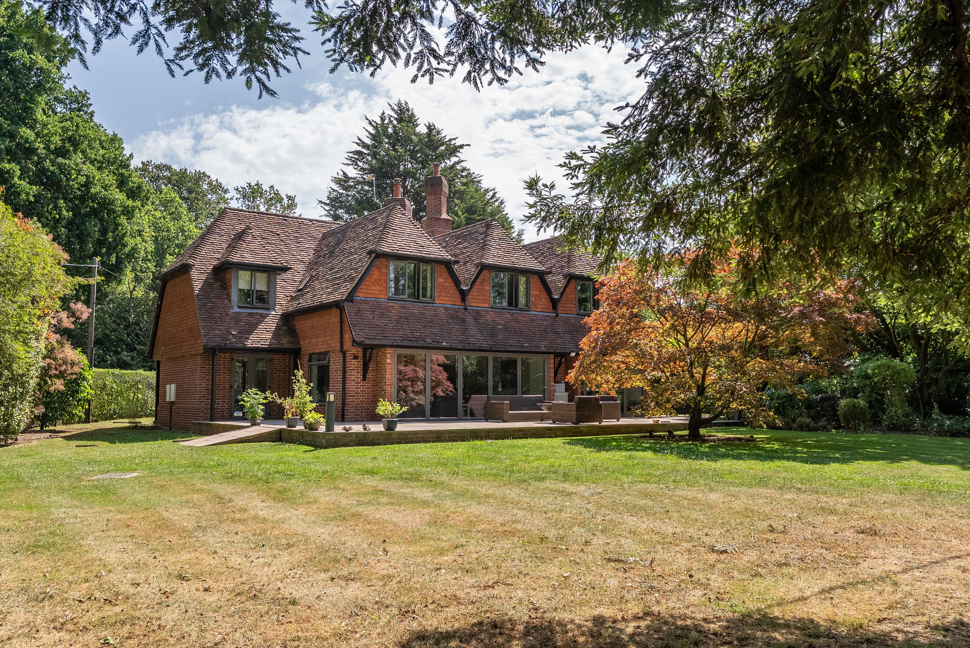 Redhill Road, Cobham, Surrey, KT11