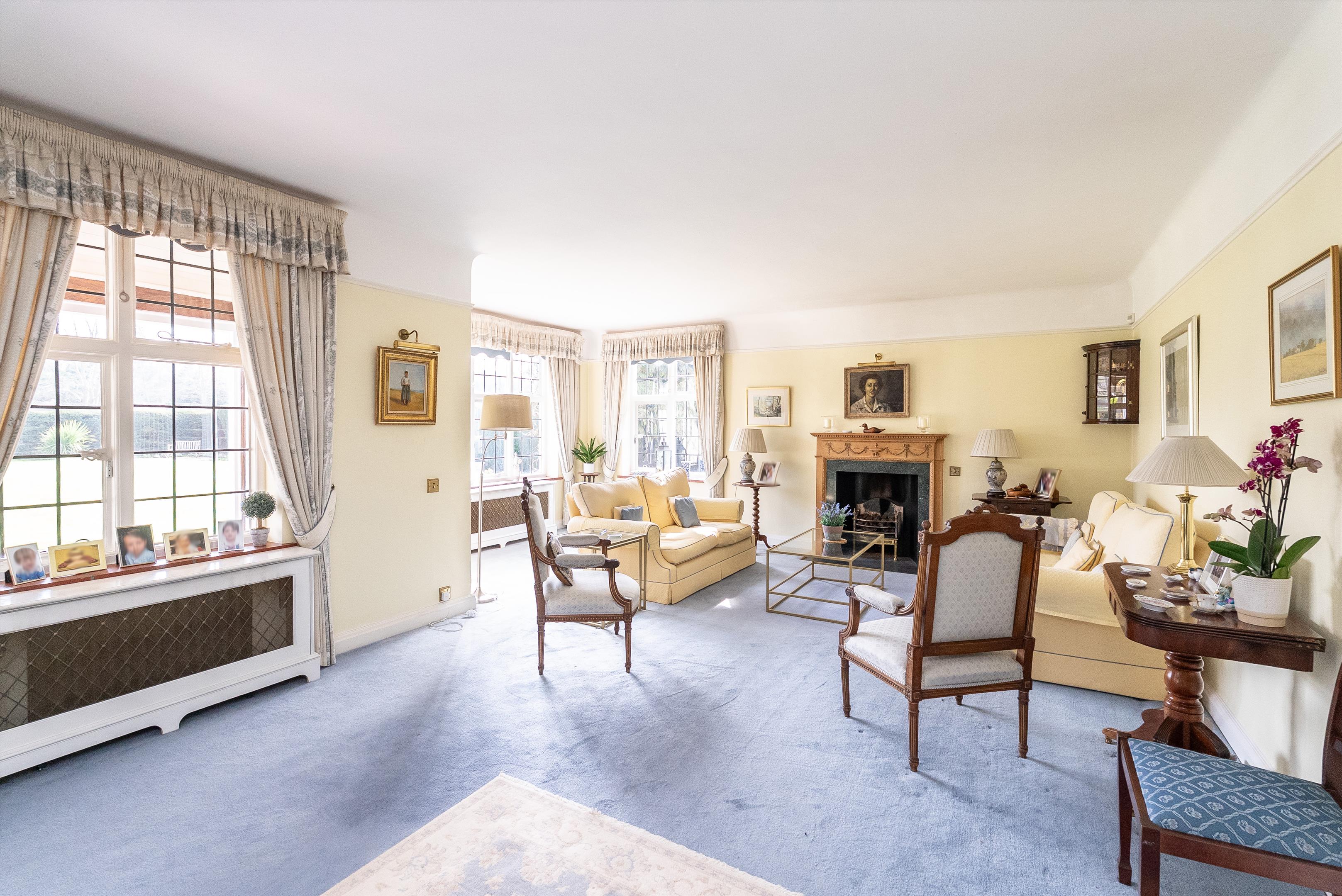 Leigh Hill Road, Cobham, Surrey, KT11