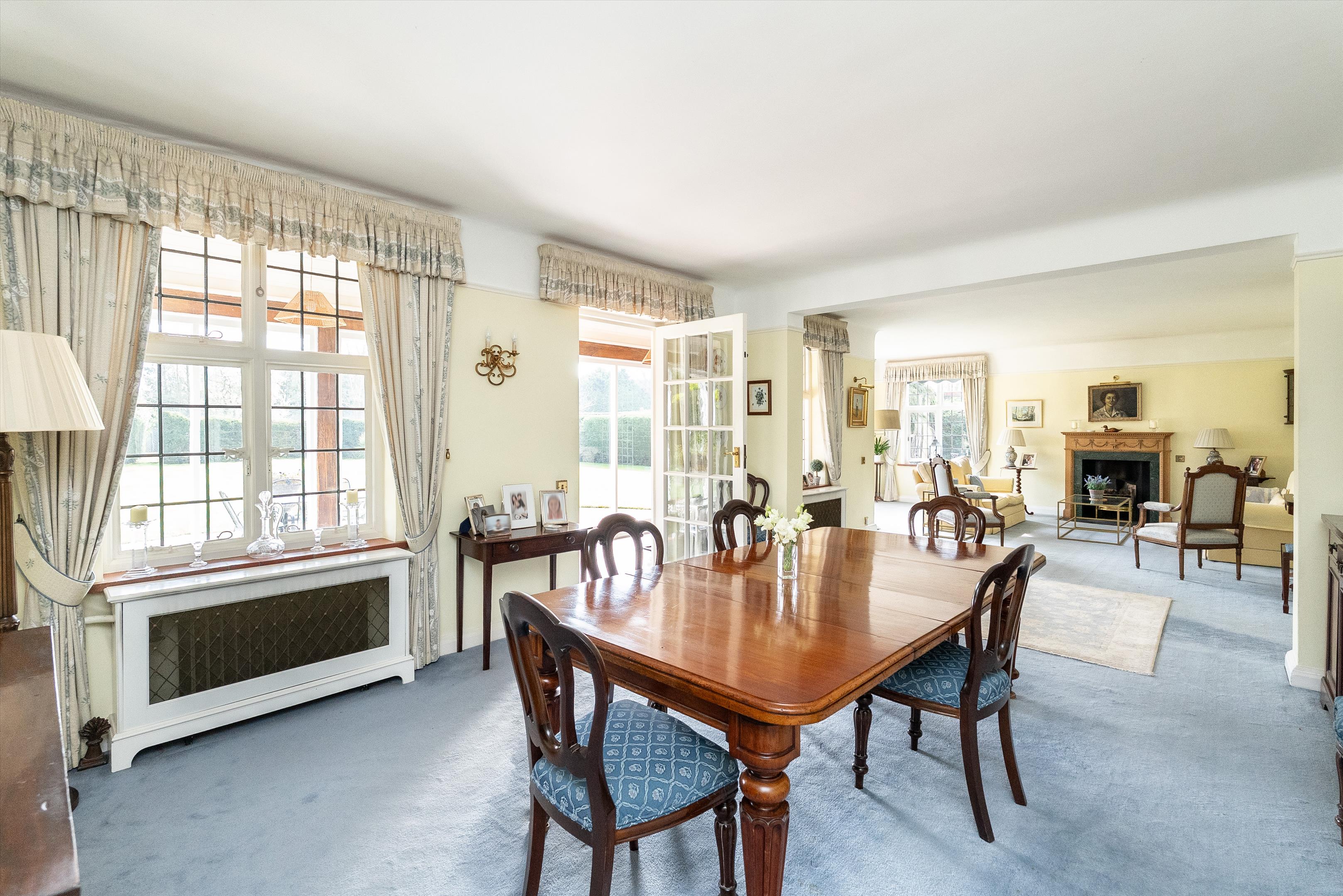 Leigh Hill Road, Cobham, Surrey, KT11