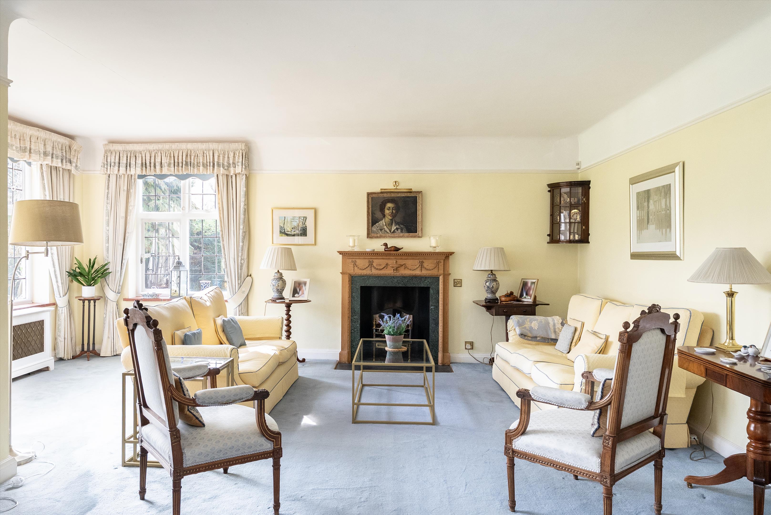 Leigh Hill Road, Cobham, Surrey, KT11
